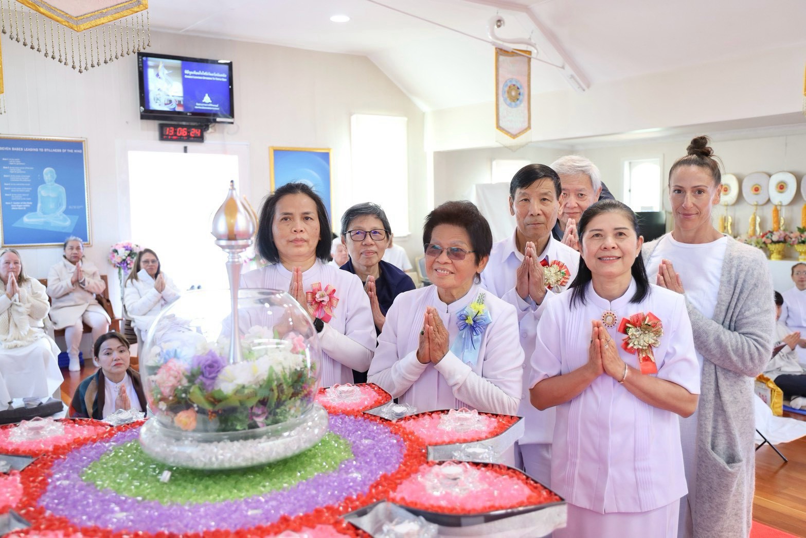 วัดพระธรรมกายโอ๊คแลนด์ จัดงานบุญบูชาข้าวพระ