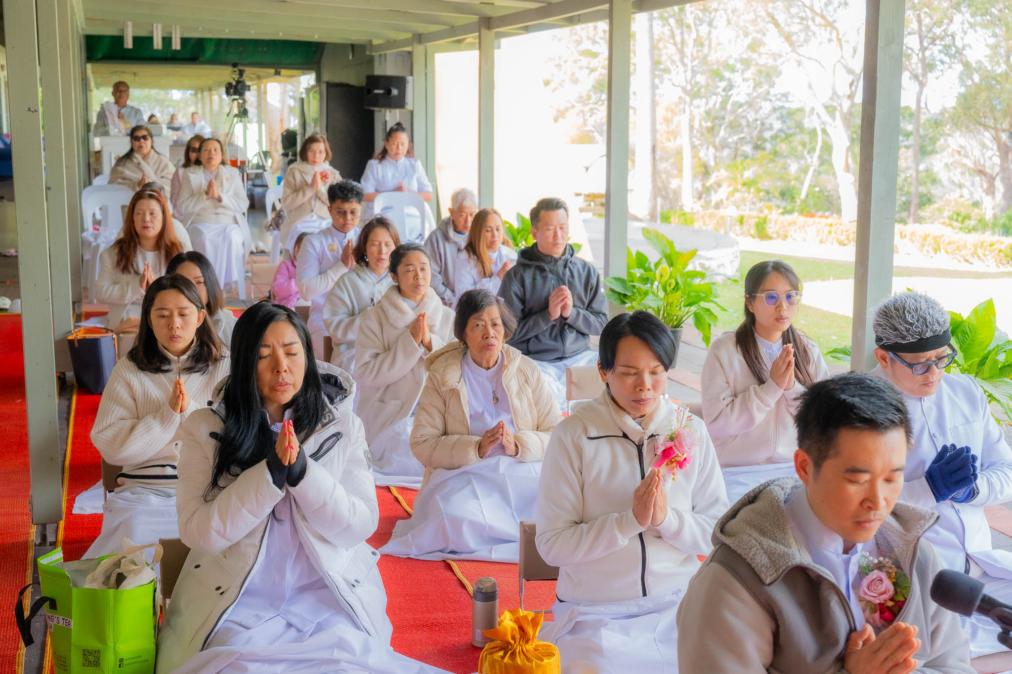 วัดพระธรรมกายนครซิดนีย์ จัดพิธีบูชาข้าวพระ