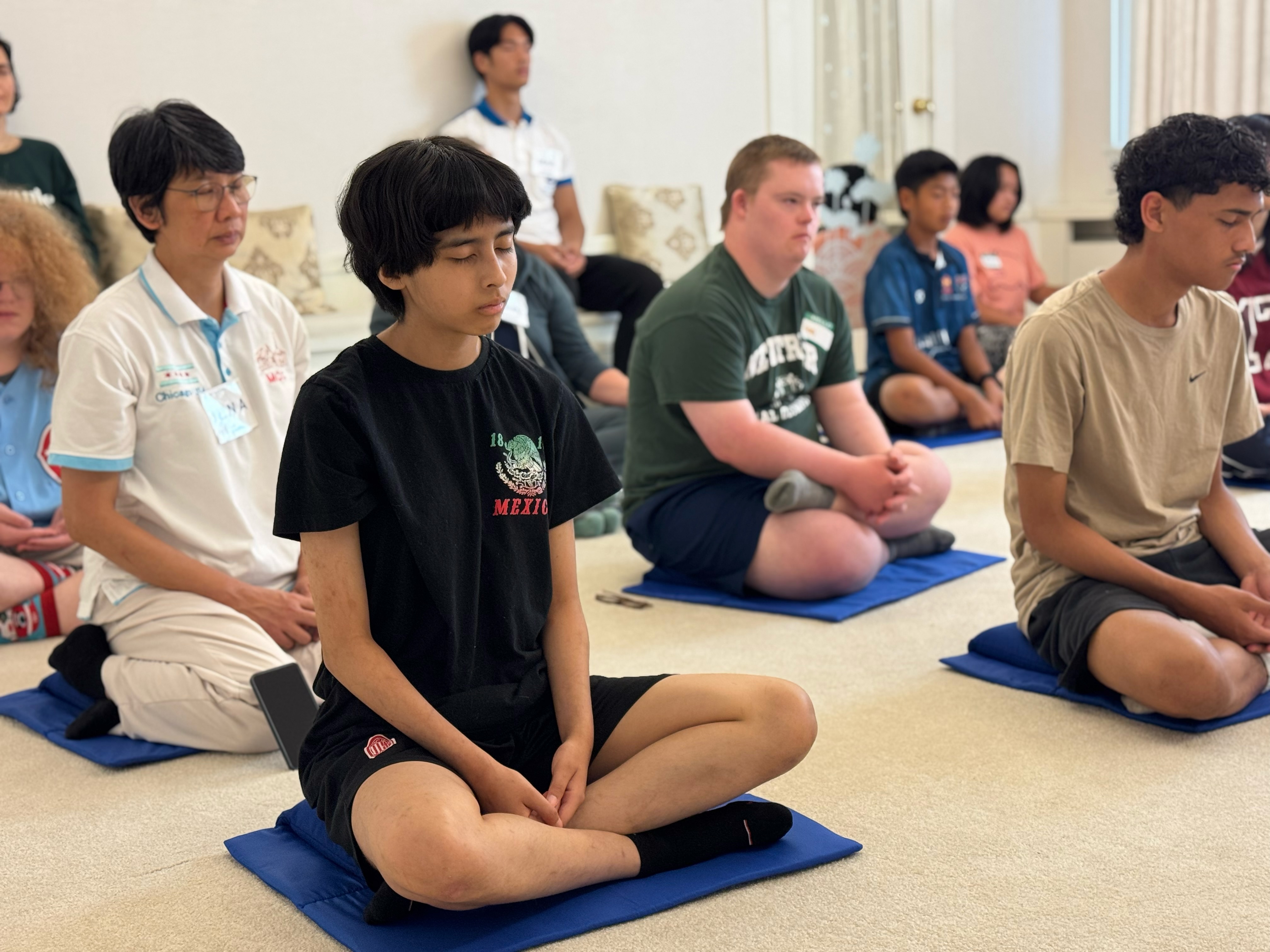 วัดพระธรรมกายชิคาโก จัดกิจกรรม Mindfulness Camp for Teen