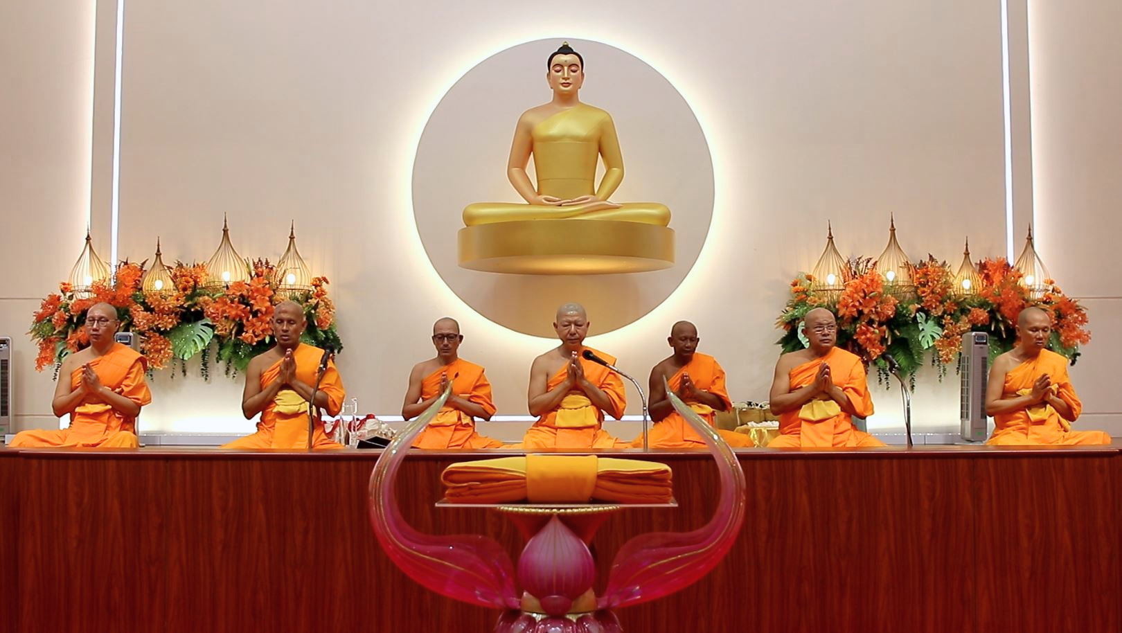 พิธีทอดผ้าป่า เพื่อสร้างระบบผลิตกระแสไฟฟ้า โซลาร์เซลล์ ครั้งที่ 2 ณ ศูนย์อบรมเยาวชนกาญจนบุรี