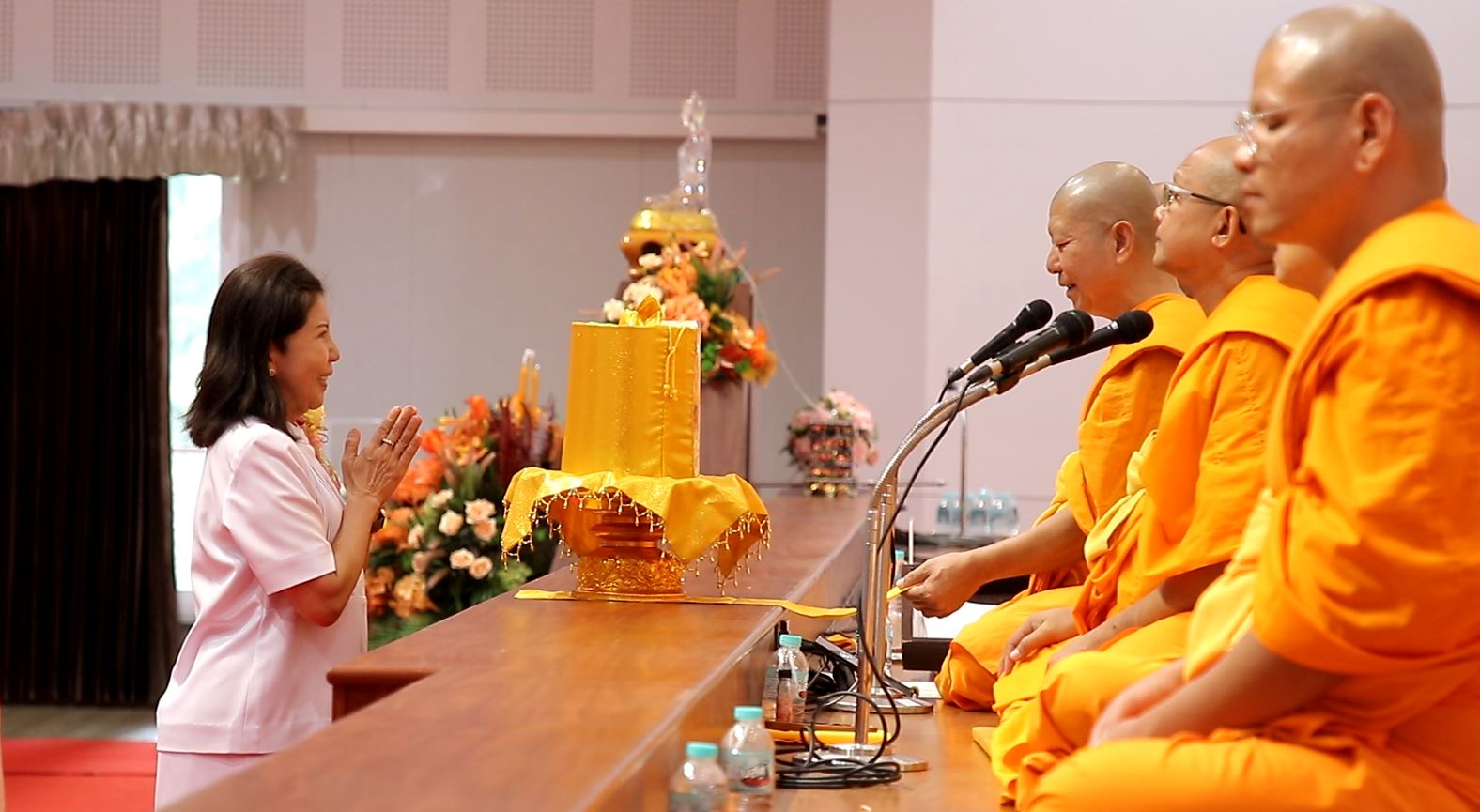พิธีทอดผ้าป่า เพื่อสร้างระบบผลิตกระแสไฟฟ้า โซลาร์เซลล์ ครั้งที่ 2 ณ ศูนย์อบรมเยาวชนกาญจนบุรี