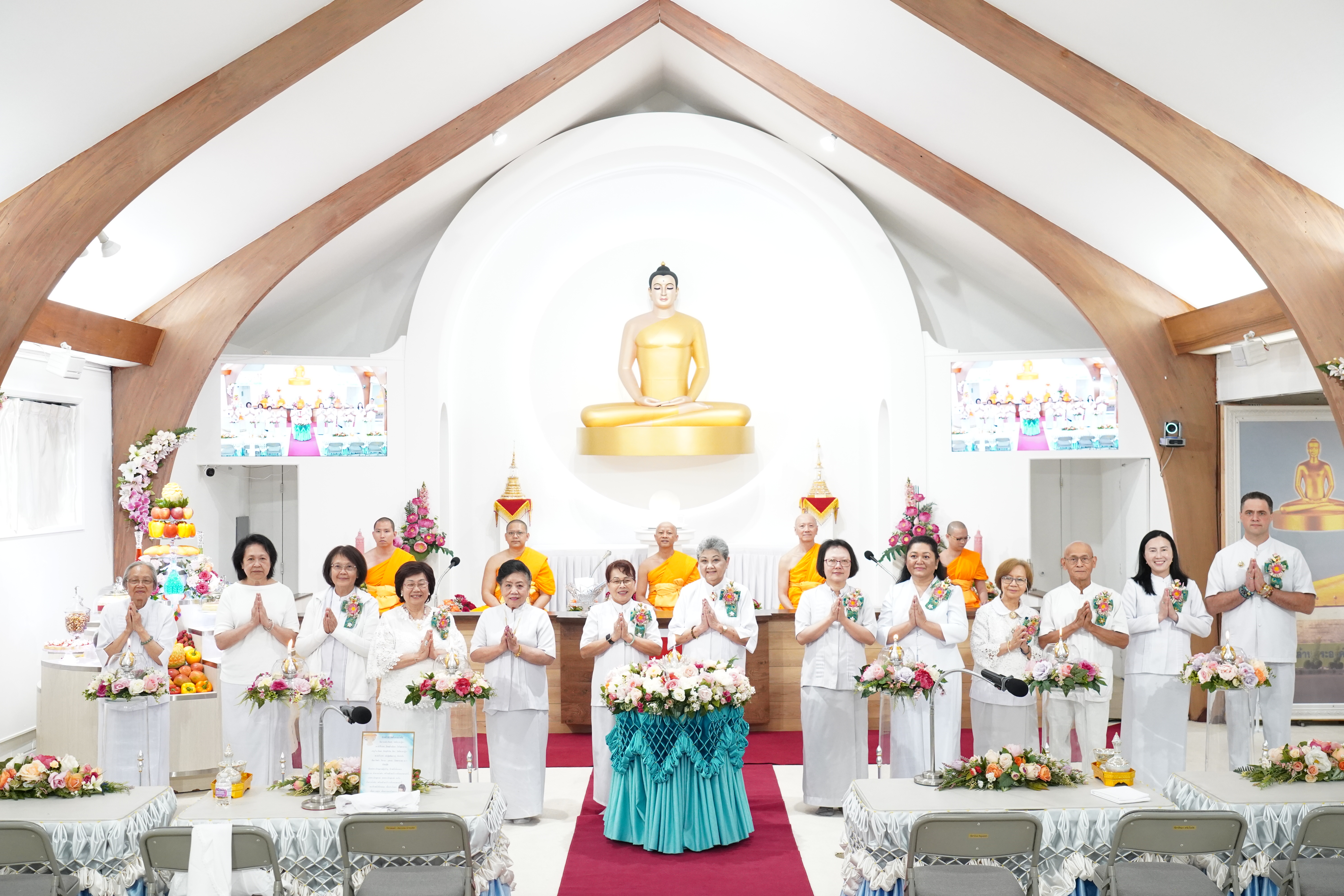 วัดพระธรรมกายซีแอตเติล จัดงานบุญบูชาข้าวพระ