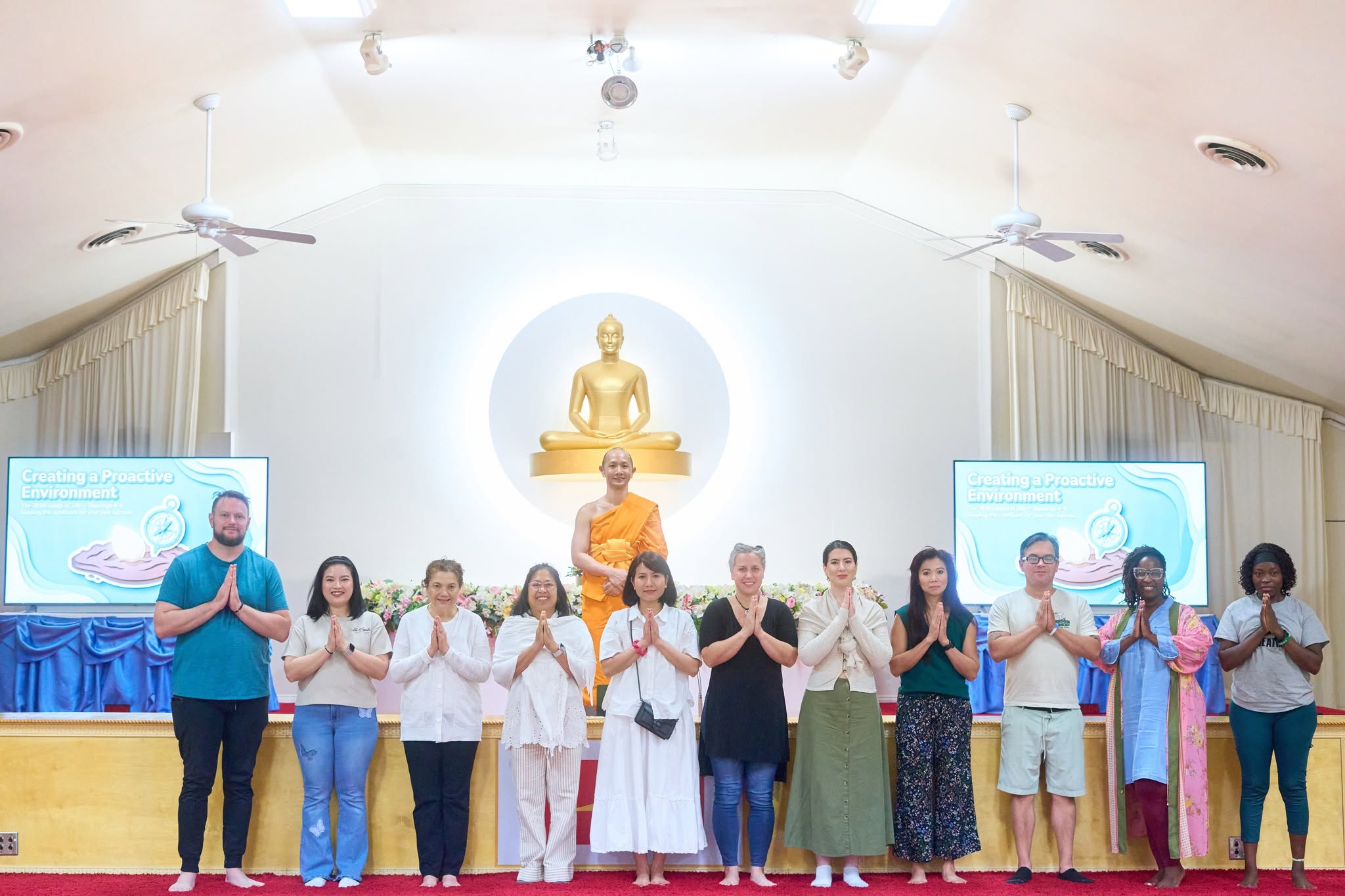 คลาสพระพุทธศาสนาและคลาสสมาธิ ณ วัดพระธรรมกายเท็กซัส