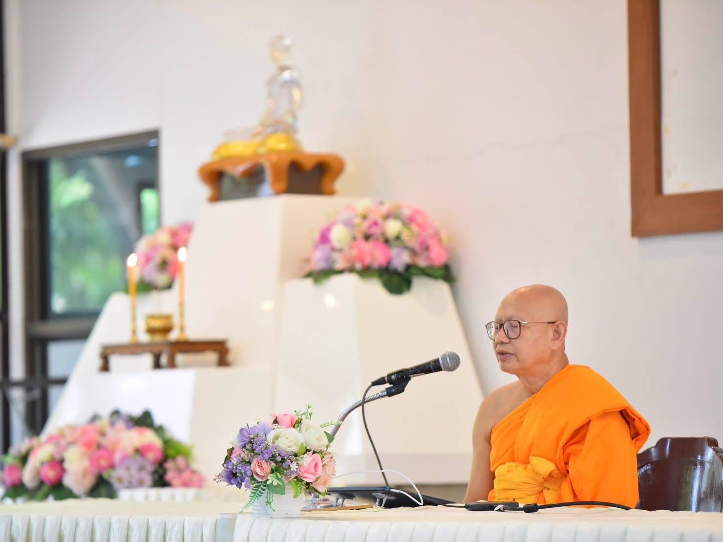 นายอำเภอคลองหลวง เป็นประธานการประชุมกำนัน ผู้ใหญ่บ้าน ประจำเดือนสิงหาคม