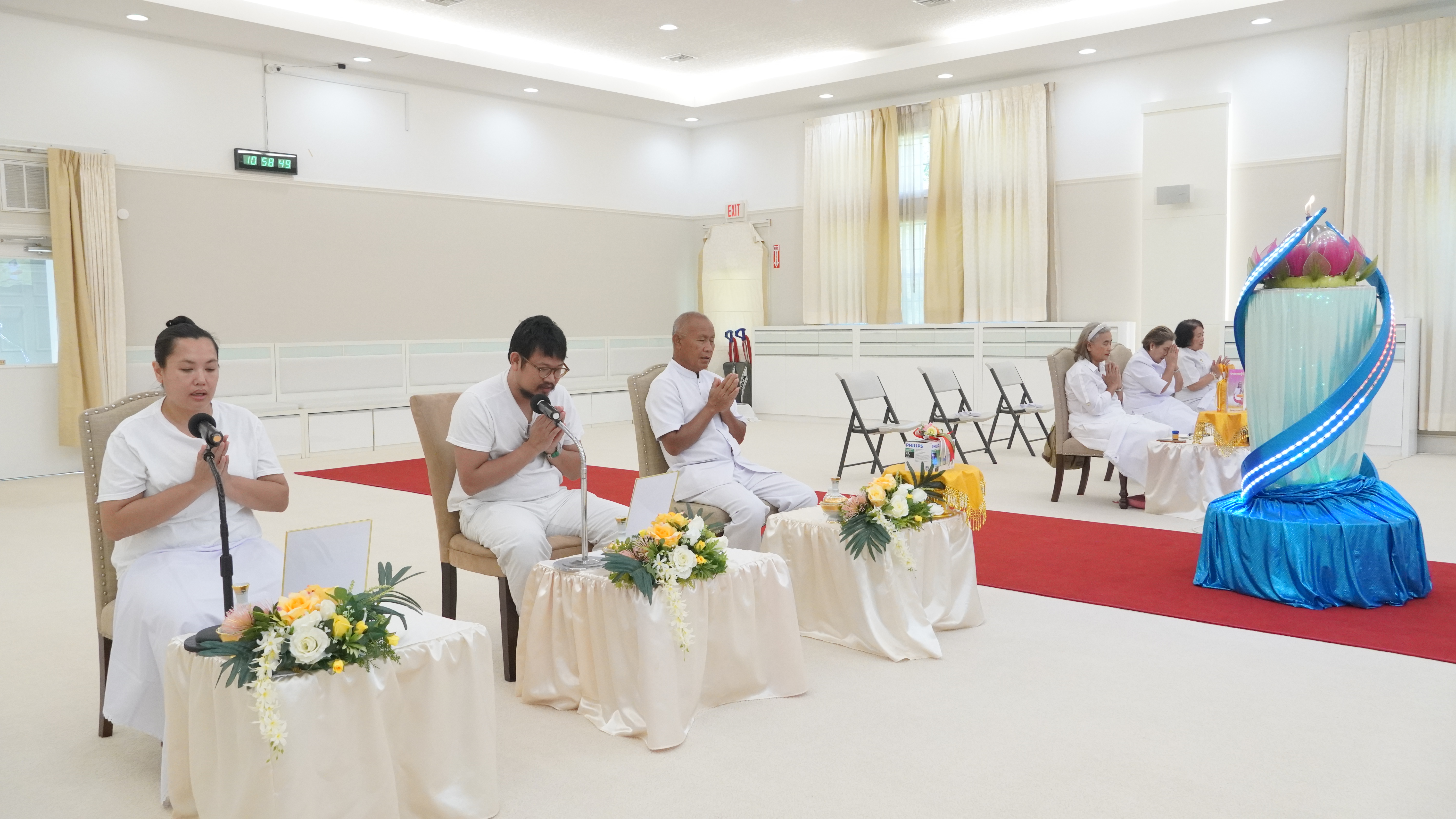 วัดพระธรรมกายฟลอริดา จัดพิธีจุดเทียนใจไฟนิรันดร์อนันตชัย