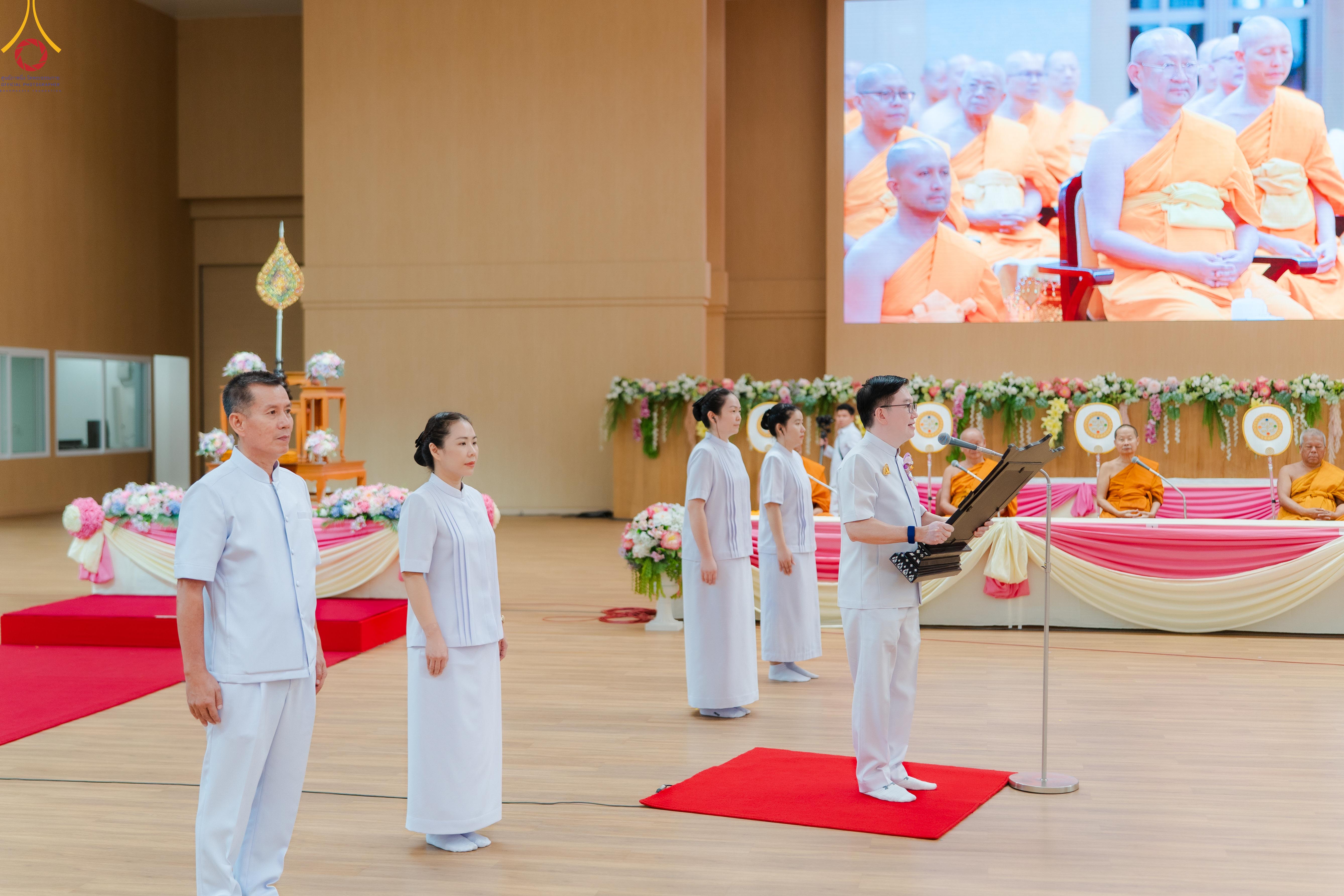 วัดพระธรรมกาย จัดพิธีมุทิตาสักการะพระราชาคณะ และพิธีถวายคิลานเภสัช