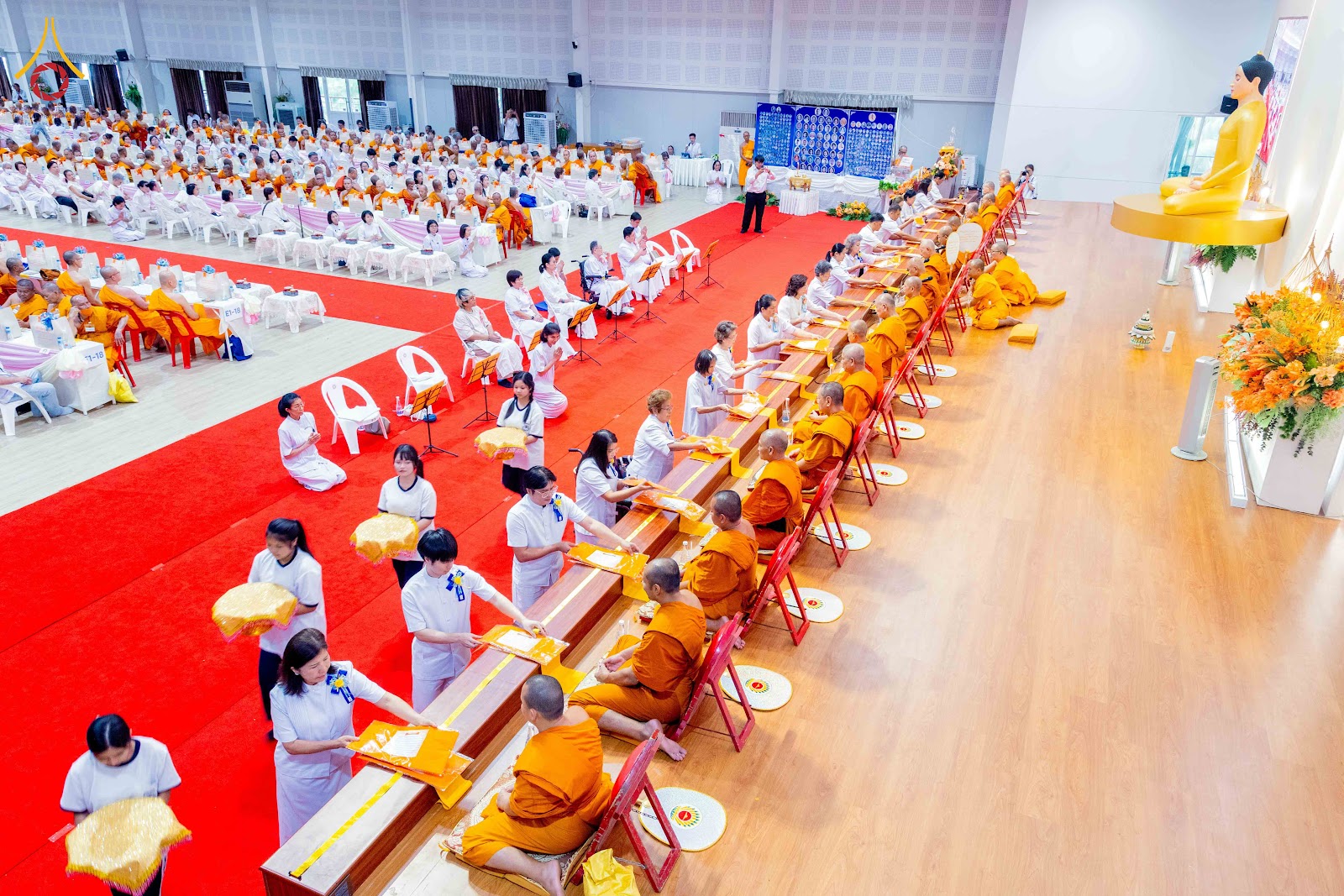 ศูนย์อบรมเยาวชนกาญจนบุรี จัดพิธีทักษิณานุปทานแด่บรรพชนตระกูลผ่องสวัสดิ์ ครั้งที่ 21 และสัมมนารวมใจคณะสงฆ์ จังหวัดกาญจนบุรี