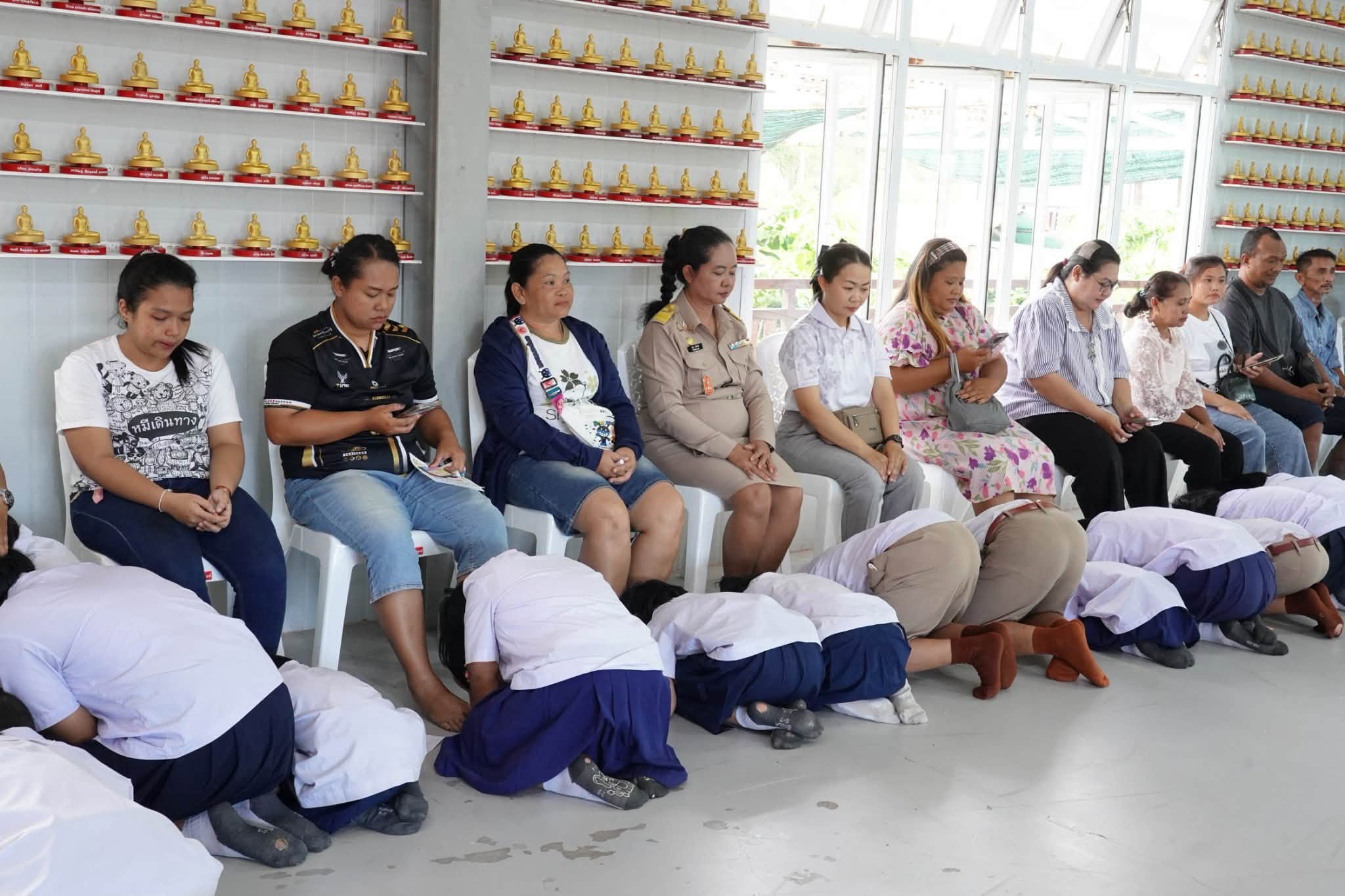 ที่พักสงฆ์บ้านร่มเย็น ร่วมกับ โรงเรียนเทศบาล 5 วัดประชาภิรมย์ จัดอบรมค่ายคุณธรรมจริยธรรม