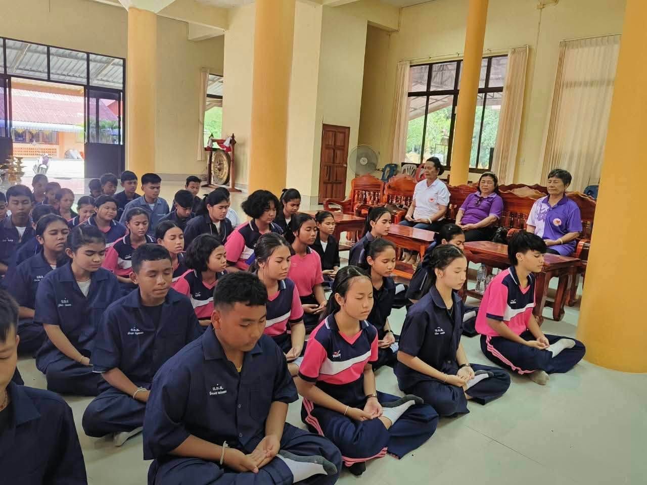 ชมรมพุทธรักษาจังหวัดยะลา จัดกิจกรรมหล่อหลอมเยาวชนโครงการต้นกล้าสันติภาพ