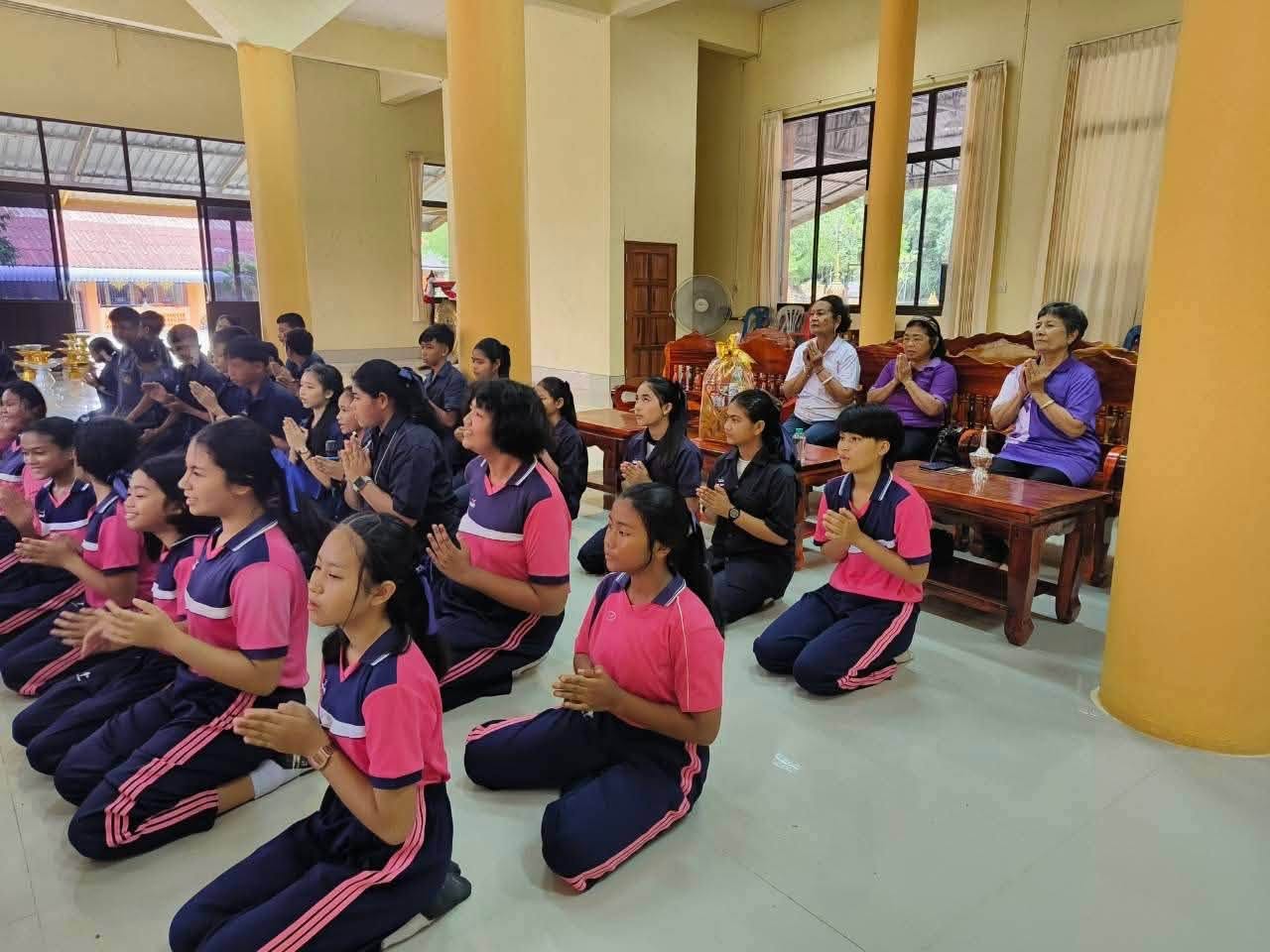 ชมรมพุทธรักษาจังหวัดยะลา จัดกิจกรรมหล่อหลอมเยาวชนโครงการต้นกล้าสันติภาพ
