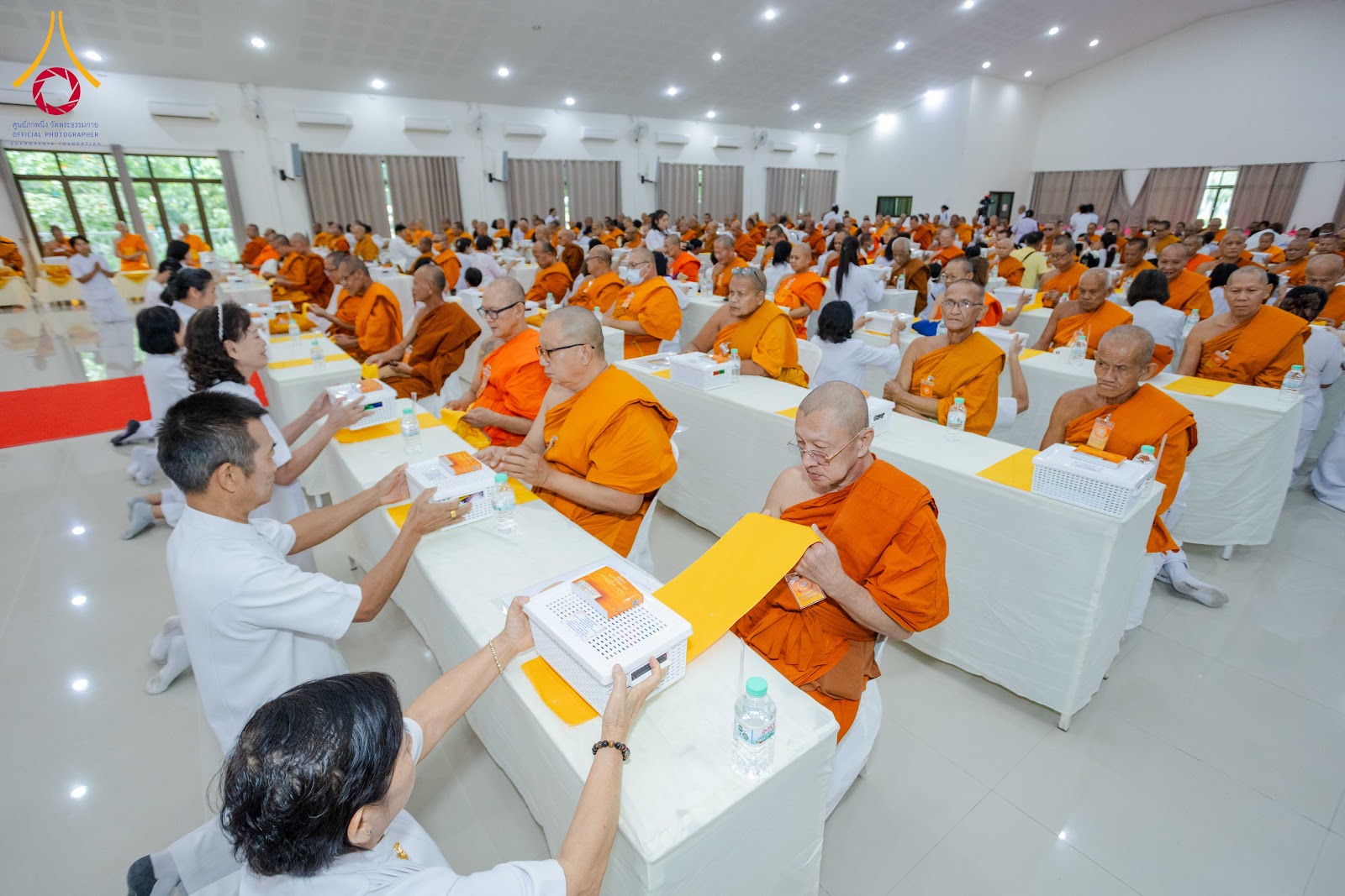 สัมมนาโครงการกฐินสามัคคีทั่วไทย 30,000 วัด และถวายมหาสังฆทานแด่คณะสงฆ์ 156 รูป ณ ศูนย์ปฏิบัติธรรมสระบุรี
