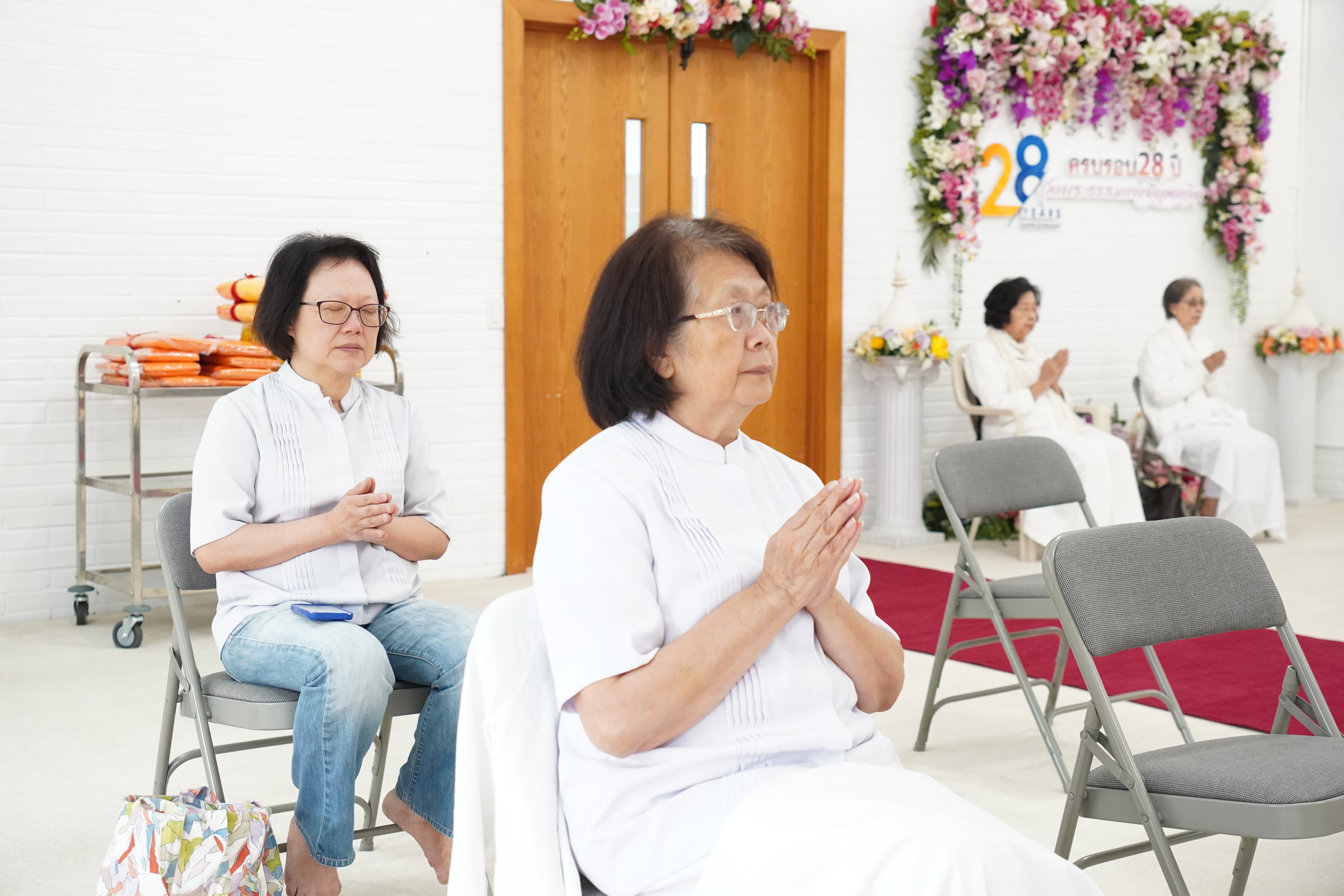 วัดพระธรรมกายซีแอตเติล จัดงานบุญวันอาทิตย์