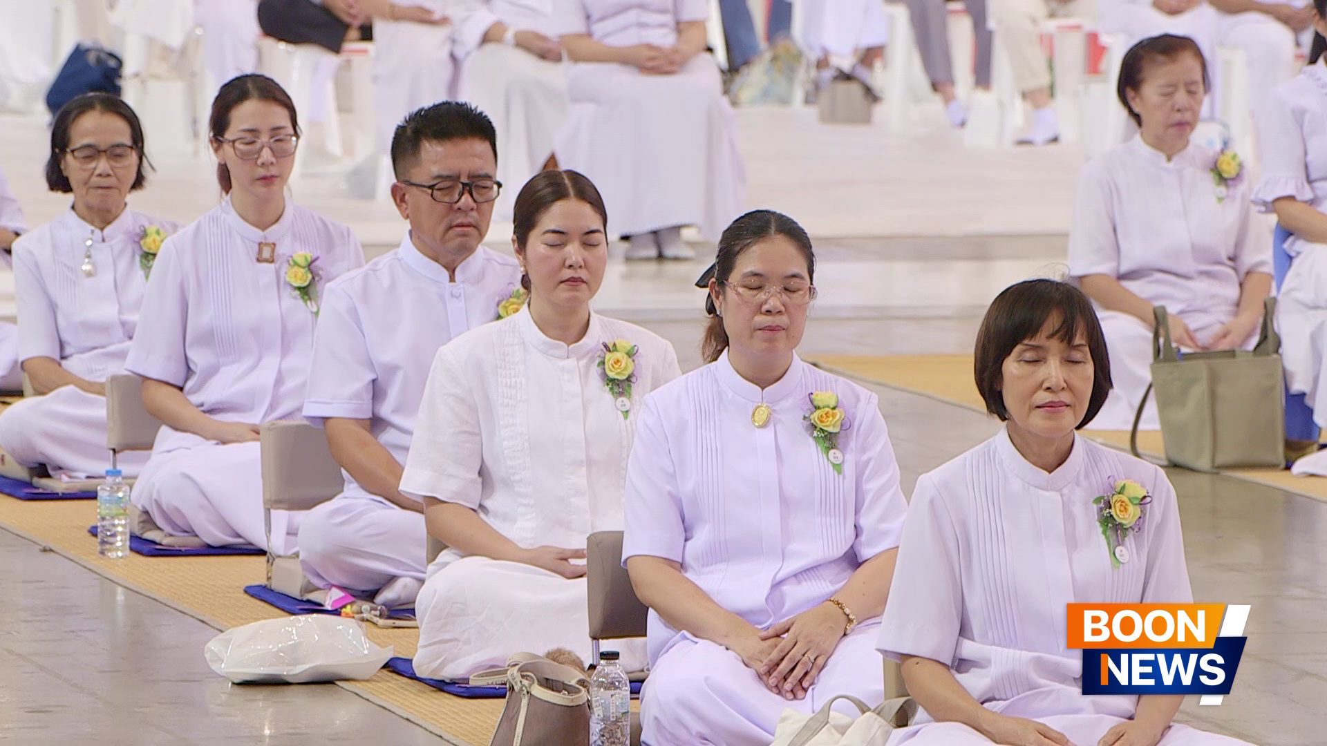 วัดพระธรรมกาย จัดงานบุญวันอาทิตย์ และพิธีจุดเทียนใจไฟนิรันดร์ อนันตชัย