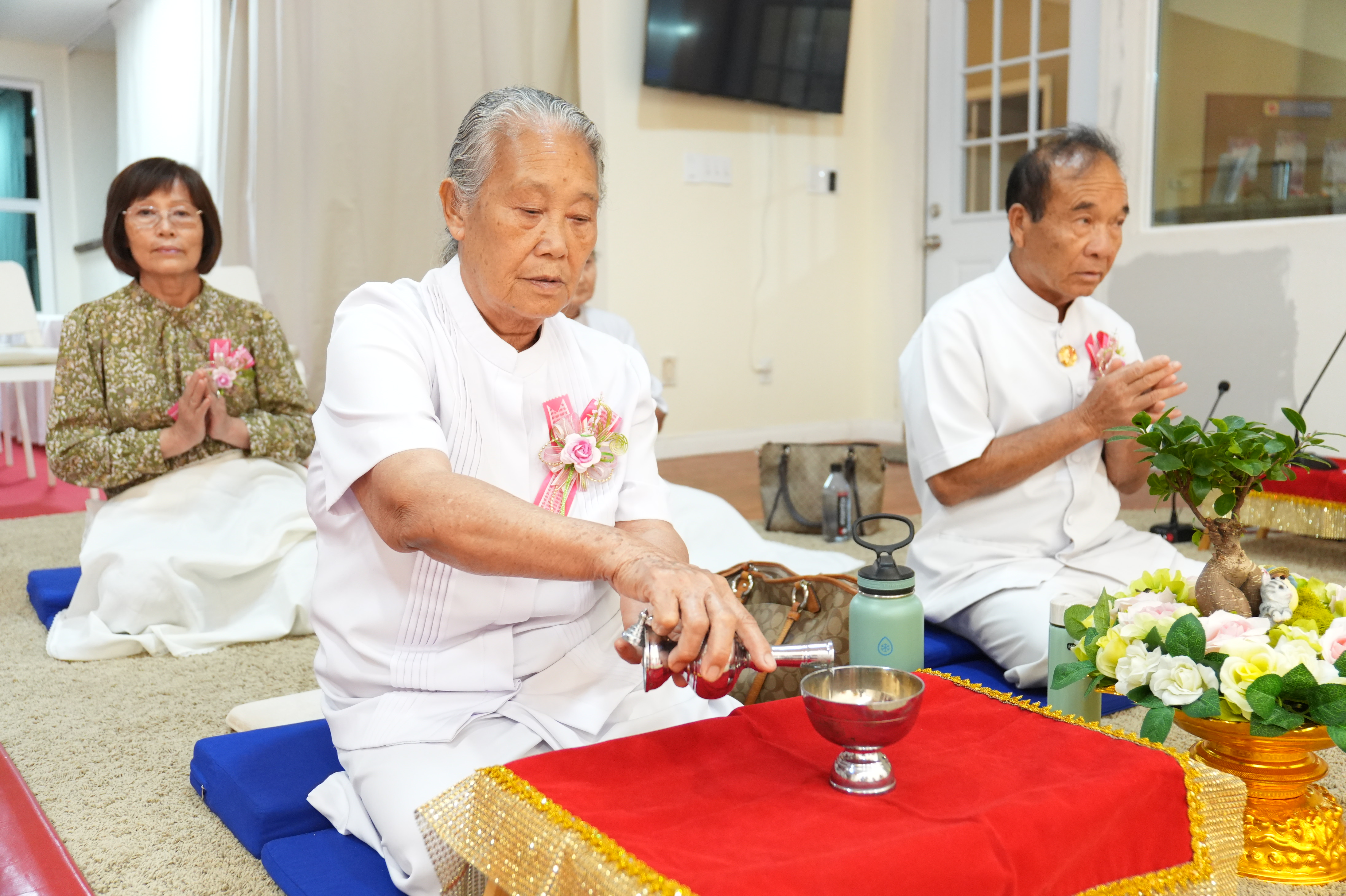 วัดภาวนาซานดิเอโก จัดงานบุญเนื่องในวันธรรมชัย