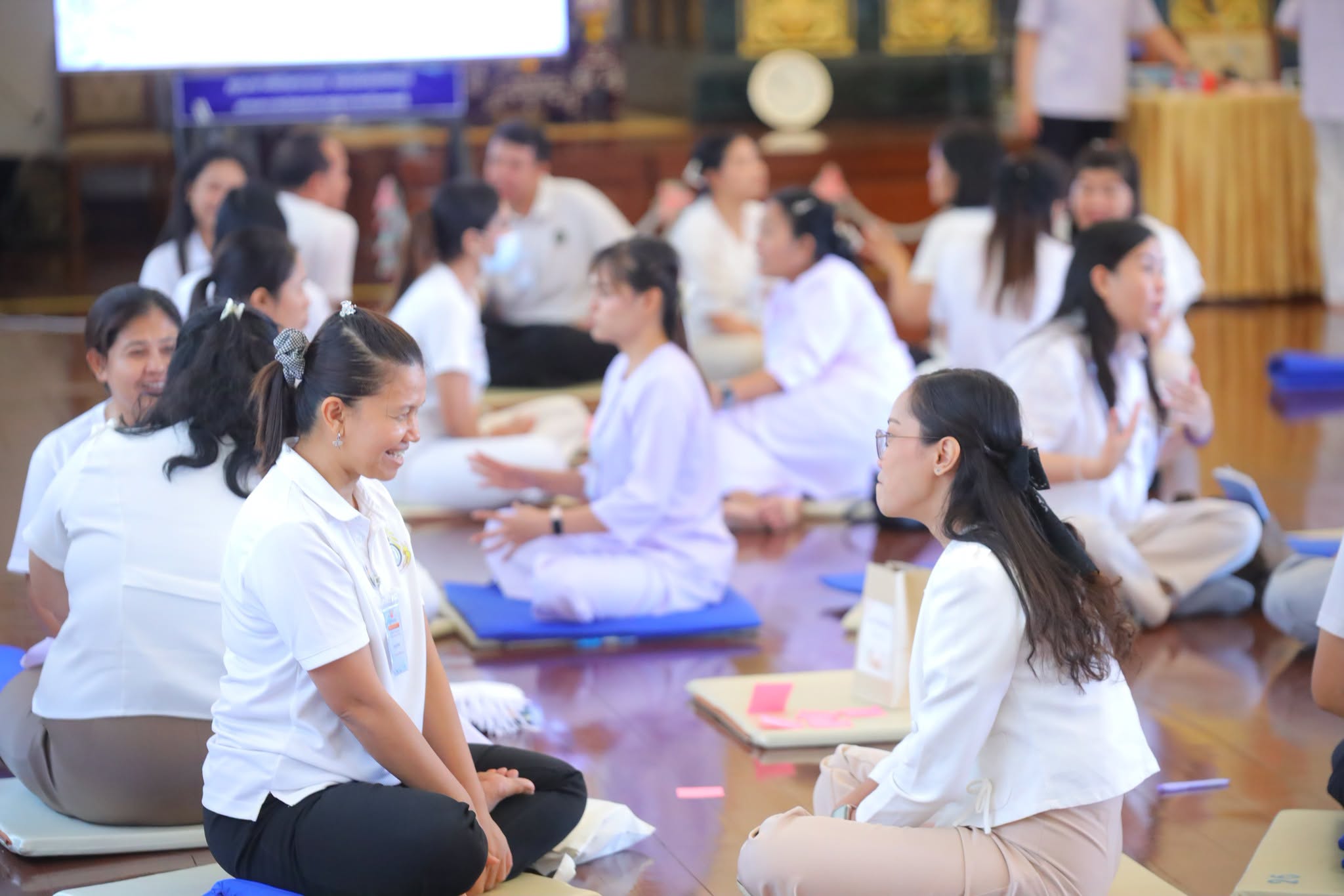 ชมรมพุทธศาสตร์สากล จัดสัมมนาและปฏิบัติธรรมแก่คณะครูพื้นที่กรุงเทพมหานคร