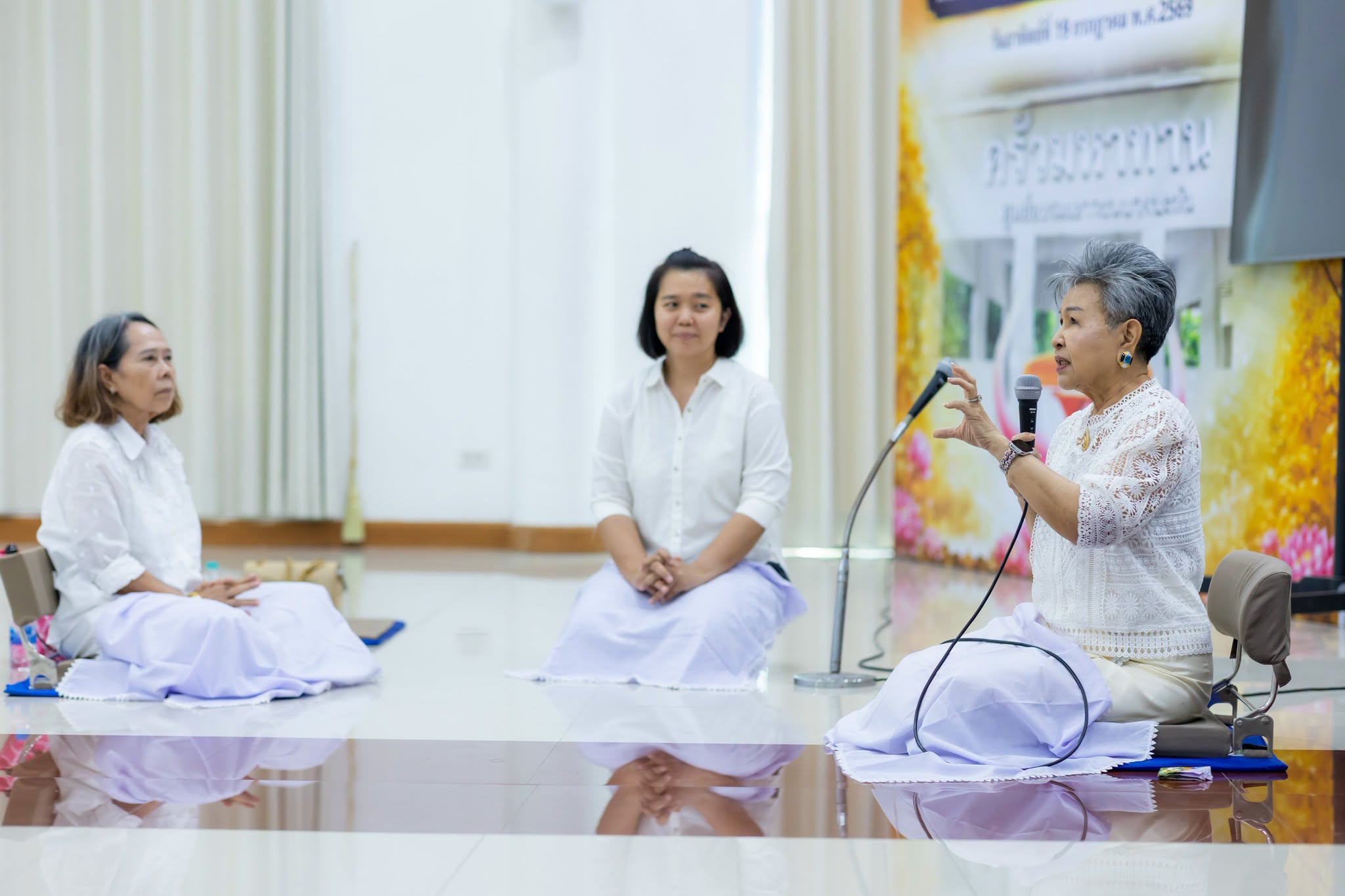 ศูนย์อบรมเยาวชนบางปะหัน จัดโครงการปฏิบัติธรรมวันเสาร์เบาใจ