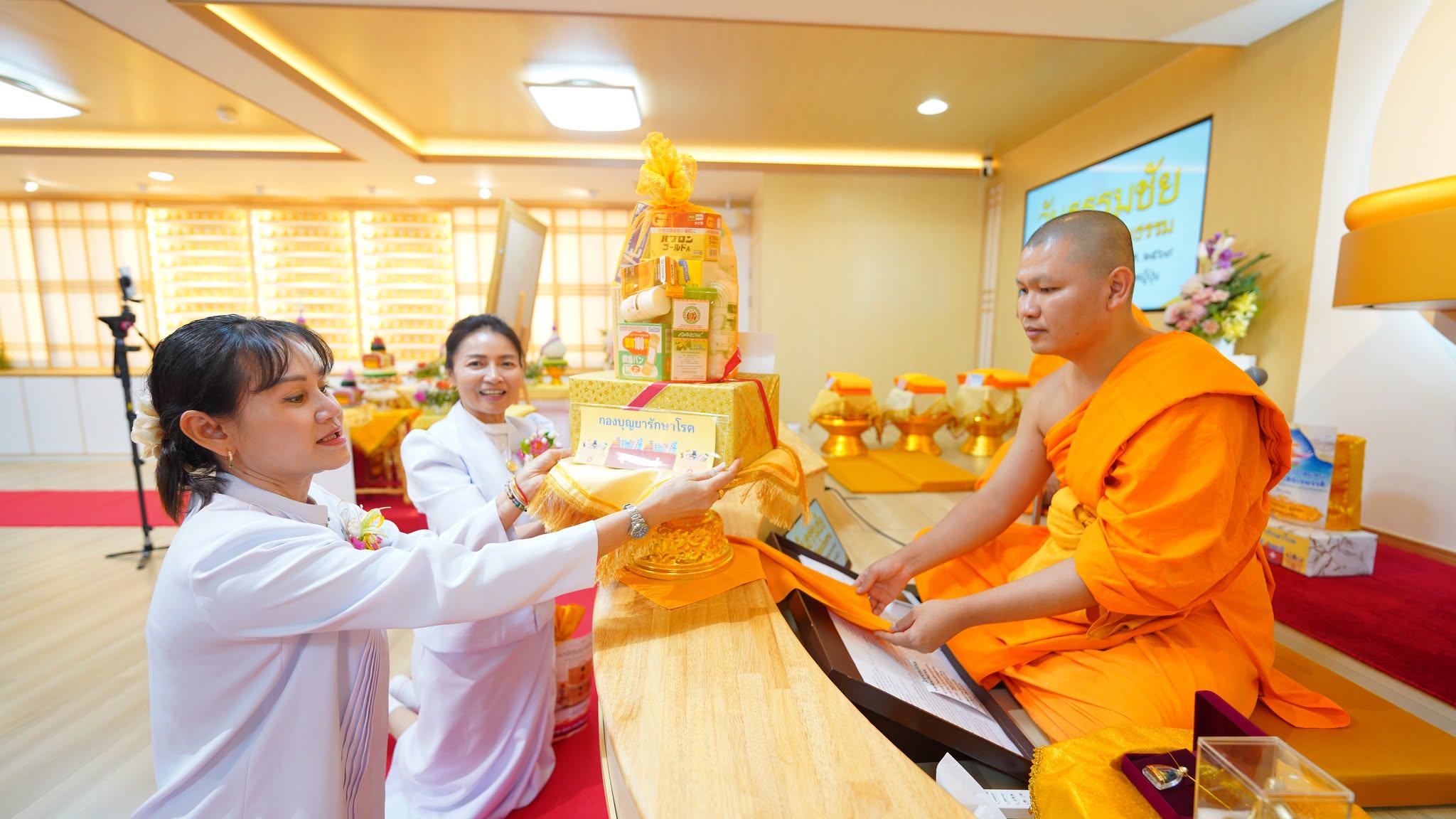วัดพระธรรมกายโอซาก้า จัดงานบุญเนื่องในวันธรรมชัย