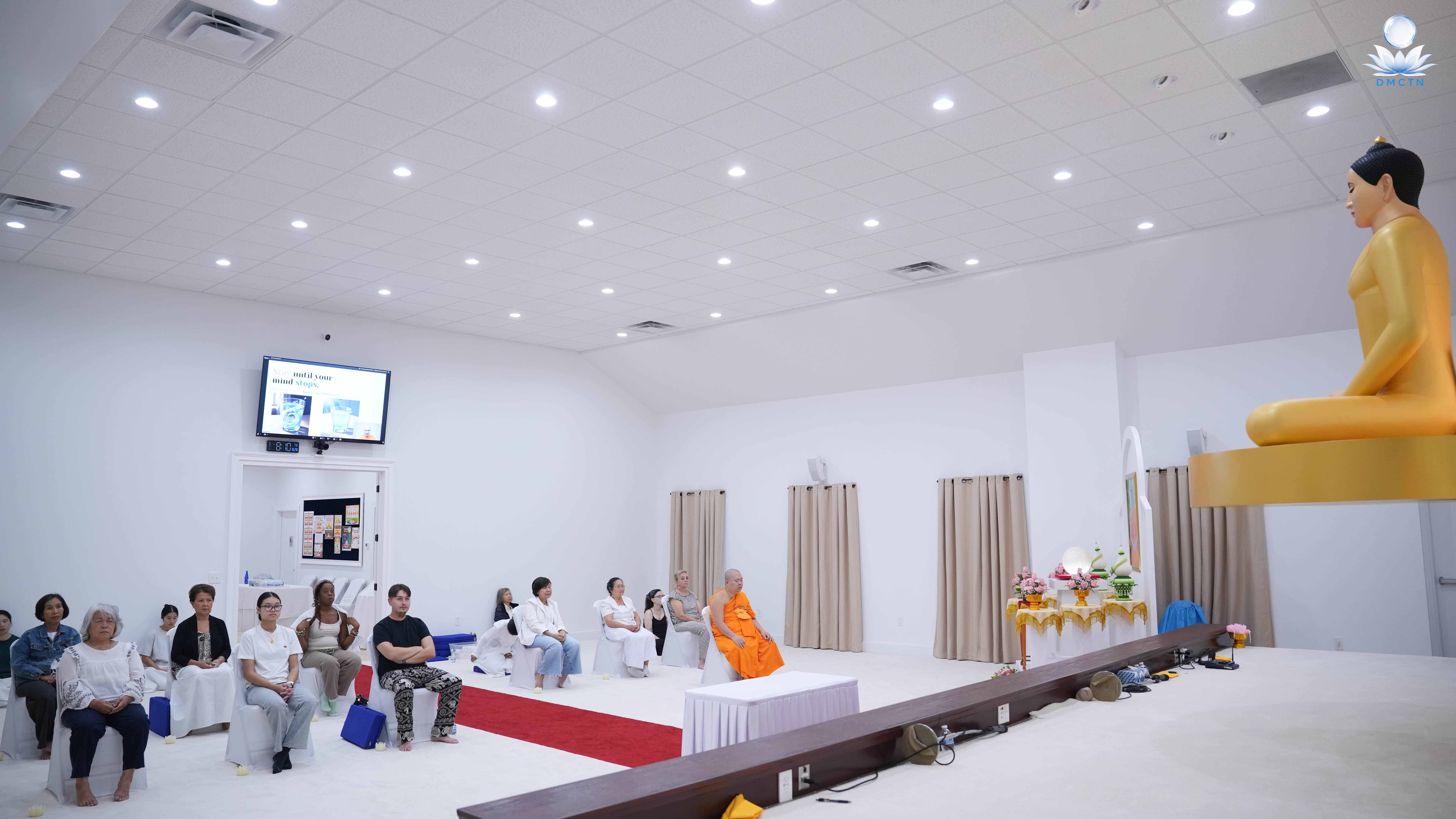 วัดพระธรรมกายเทนเนสซี จัดกิจกรรม Full Moon Meditation