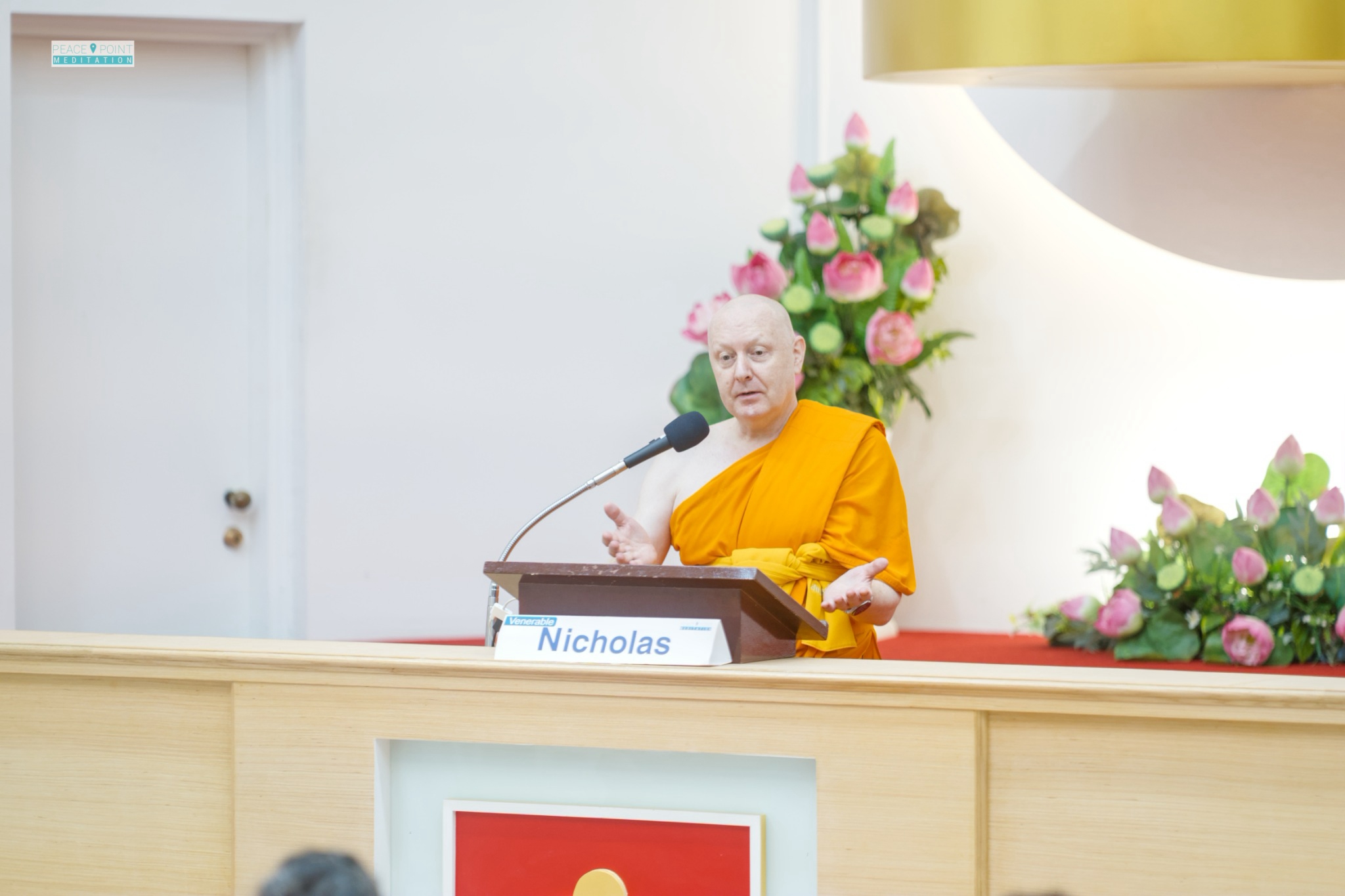 วัดพระธรรมกายแคลิฟอร์เนีย จัดกิจกรรมฝึกสมาธิให้กับชาวท้องถิ่น