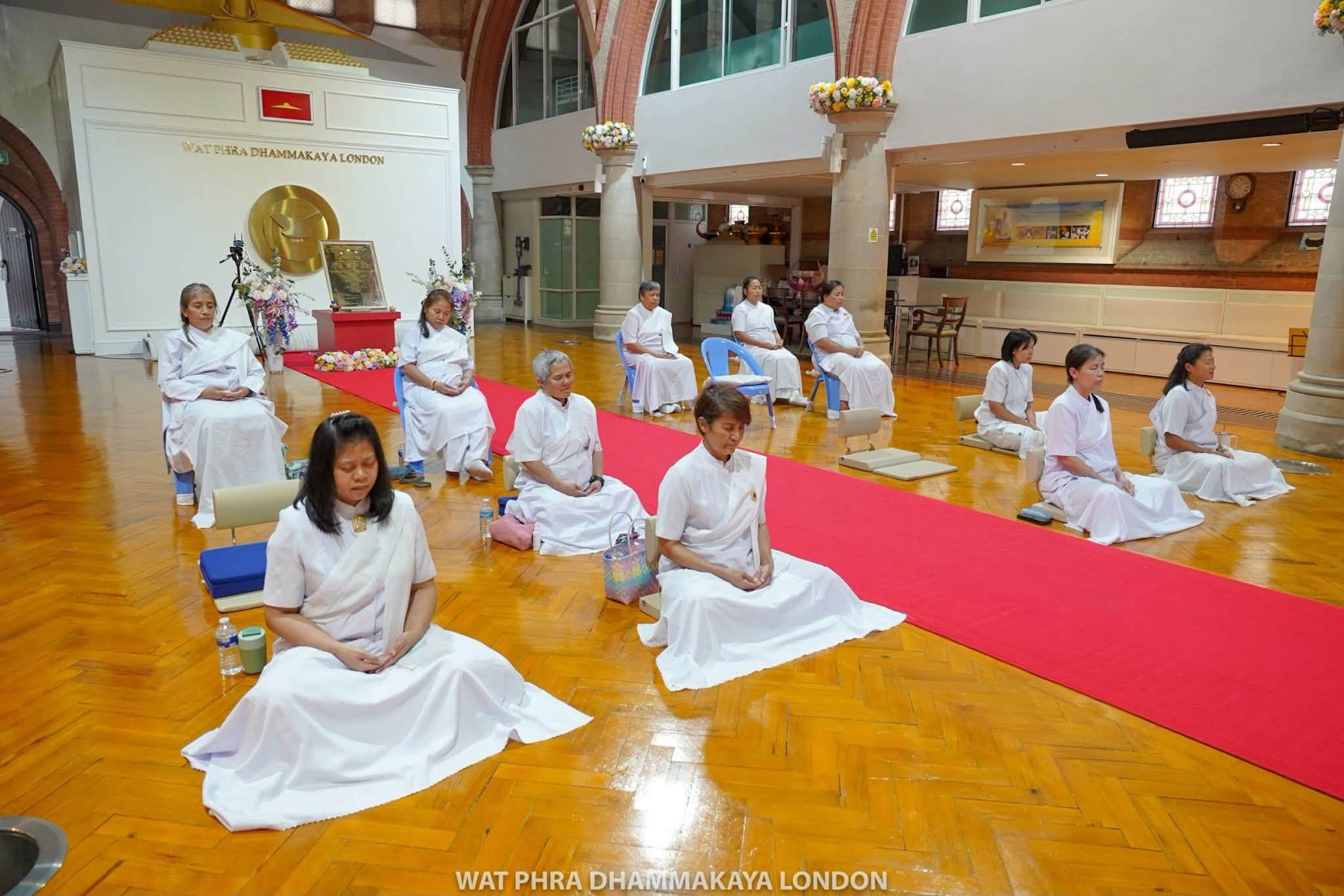 วัดพระธรรมกายลอนดอน จัดโครงการอบรมอุบาสิกาแก้ว