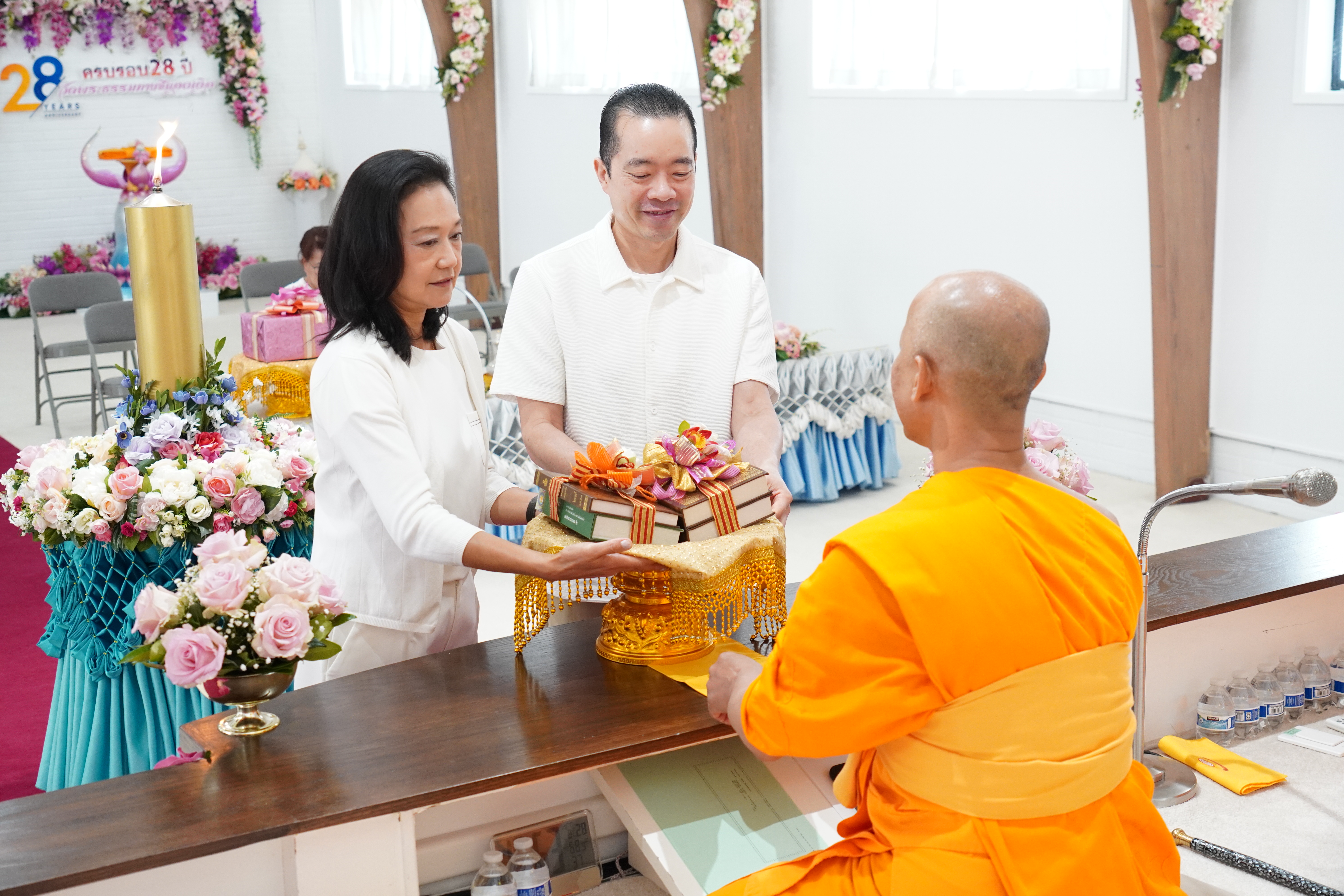 วัดพระธรรมกายซีแอตเติล จัดงานบุญวันอาทิตย์