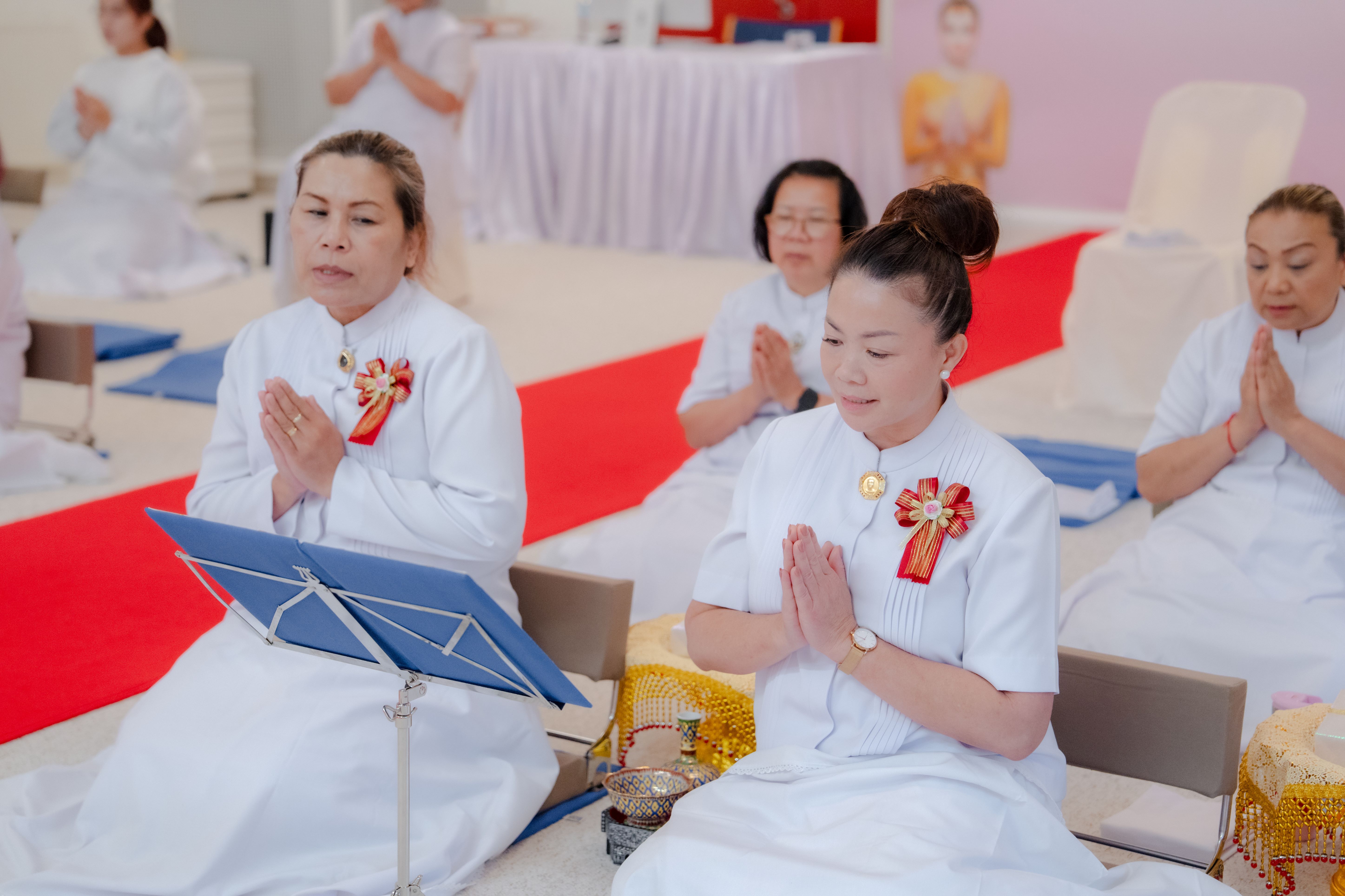 วัดพระธรรมกายสตอกโฮล์ม จัดงานบุญบูชาข้าวพระ