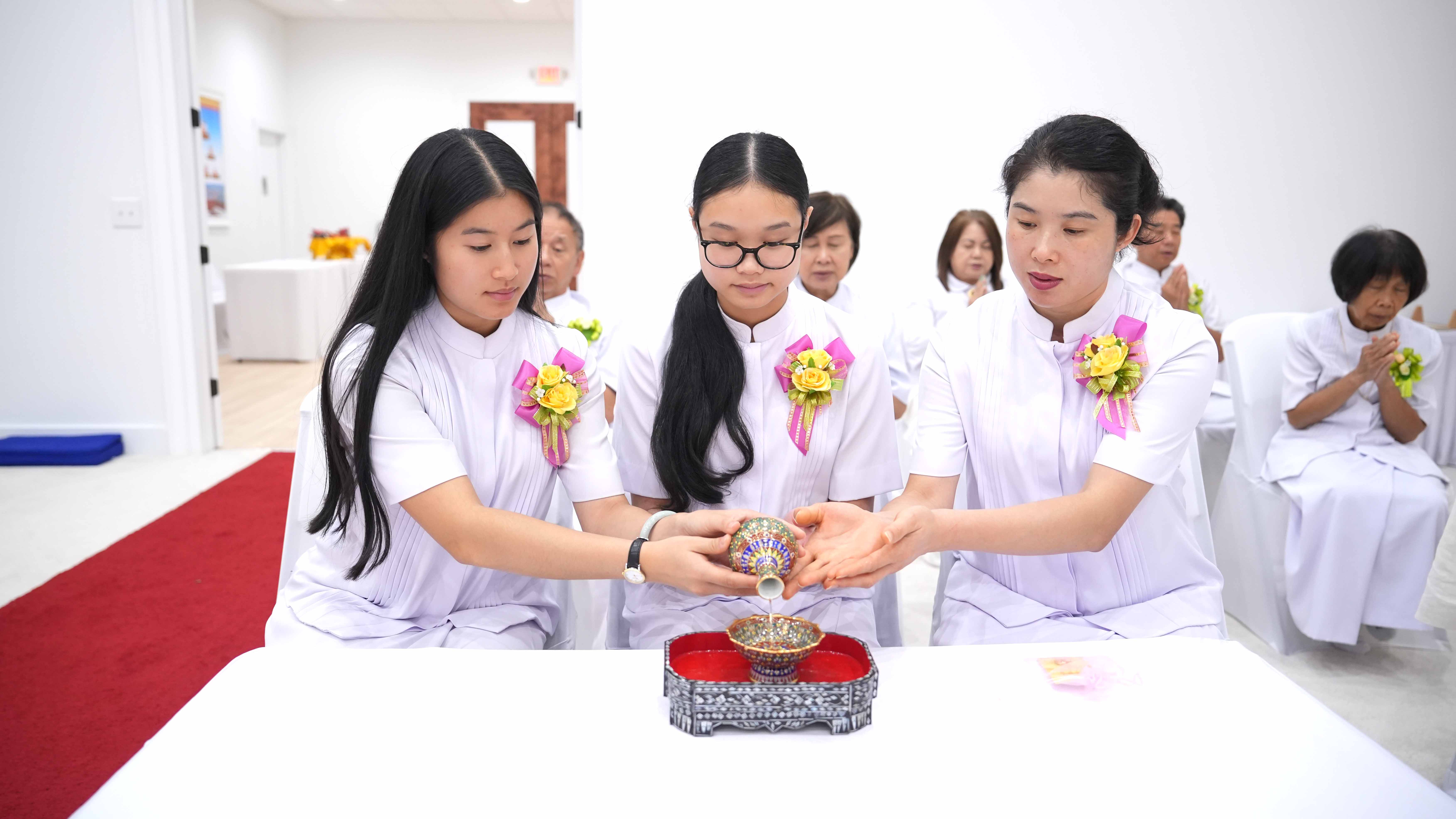 DMC04546 copy.jpg