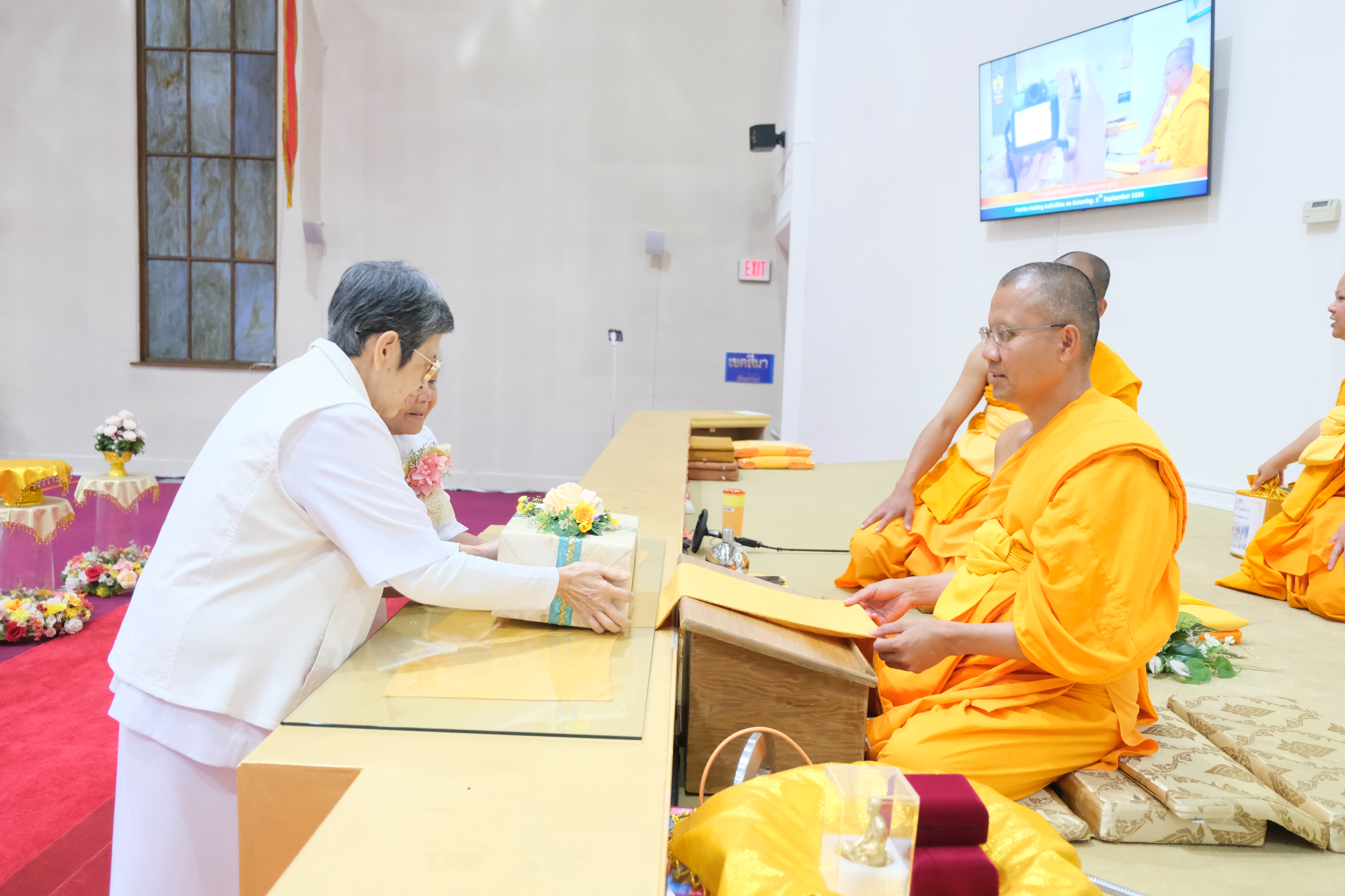วัดพระธรรมกายออเรกอน จัดงานบุญบูชาข้าวพระ