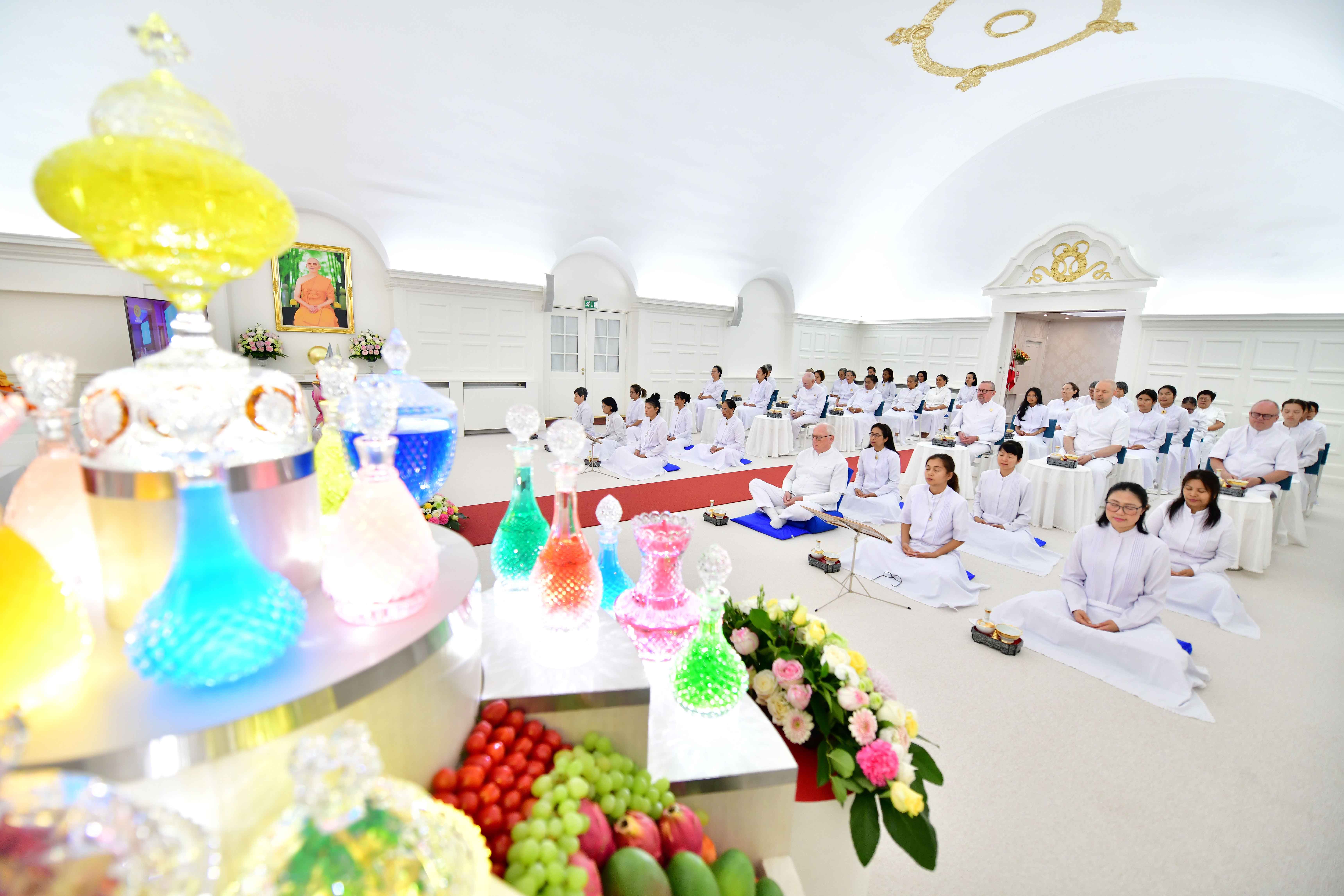 วัดพระธรรมกายเชลแลนด์ จัดงานบุญบูชาข้าวพระ