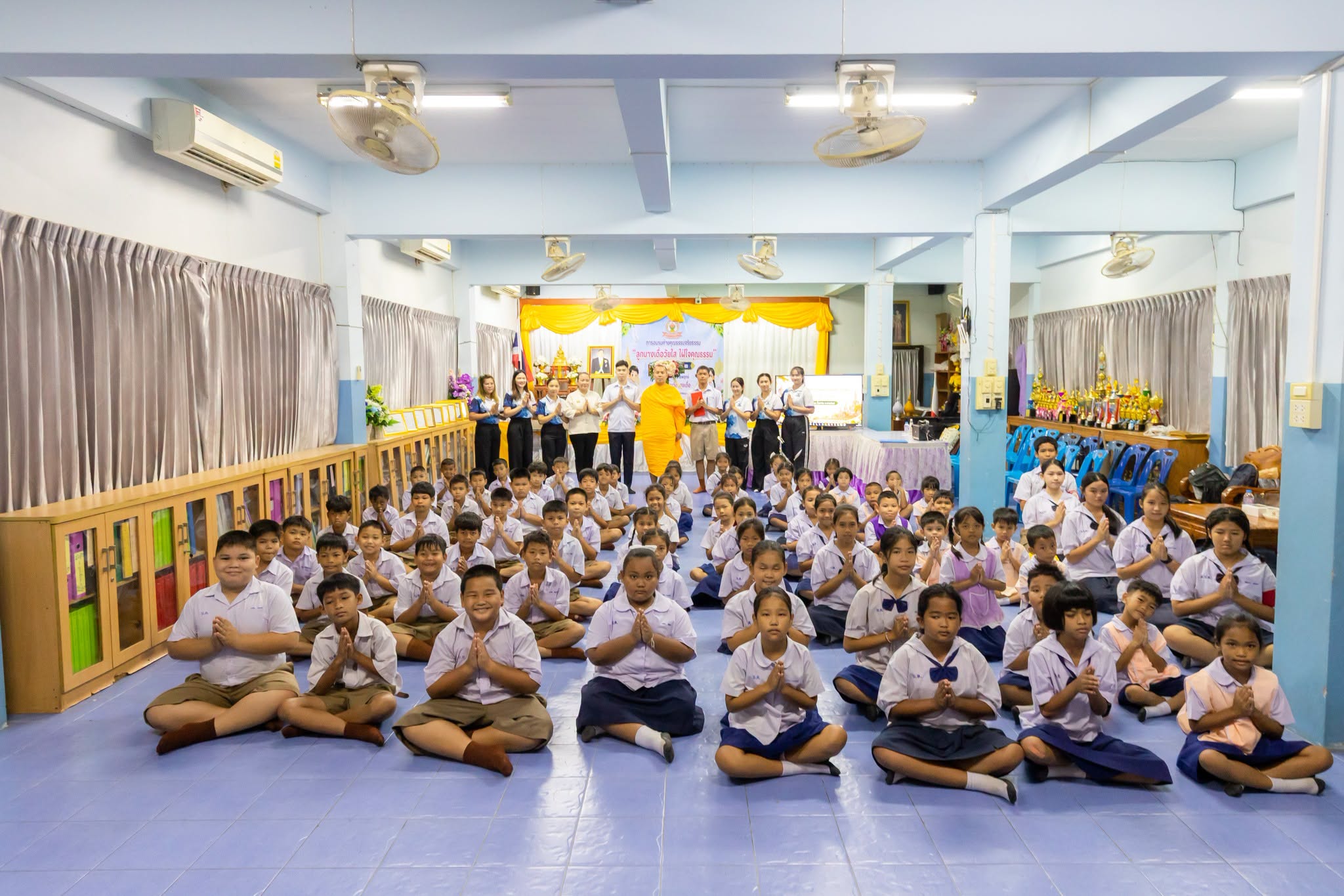 โครงการค่ายอบรมคุณธรรมจริยธรรม โรงเรียนวัดบางเดื่อ