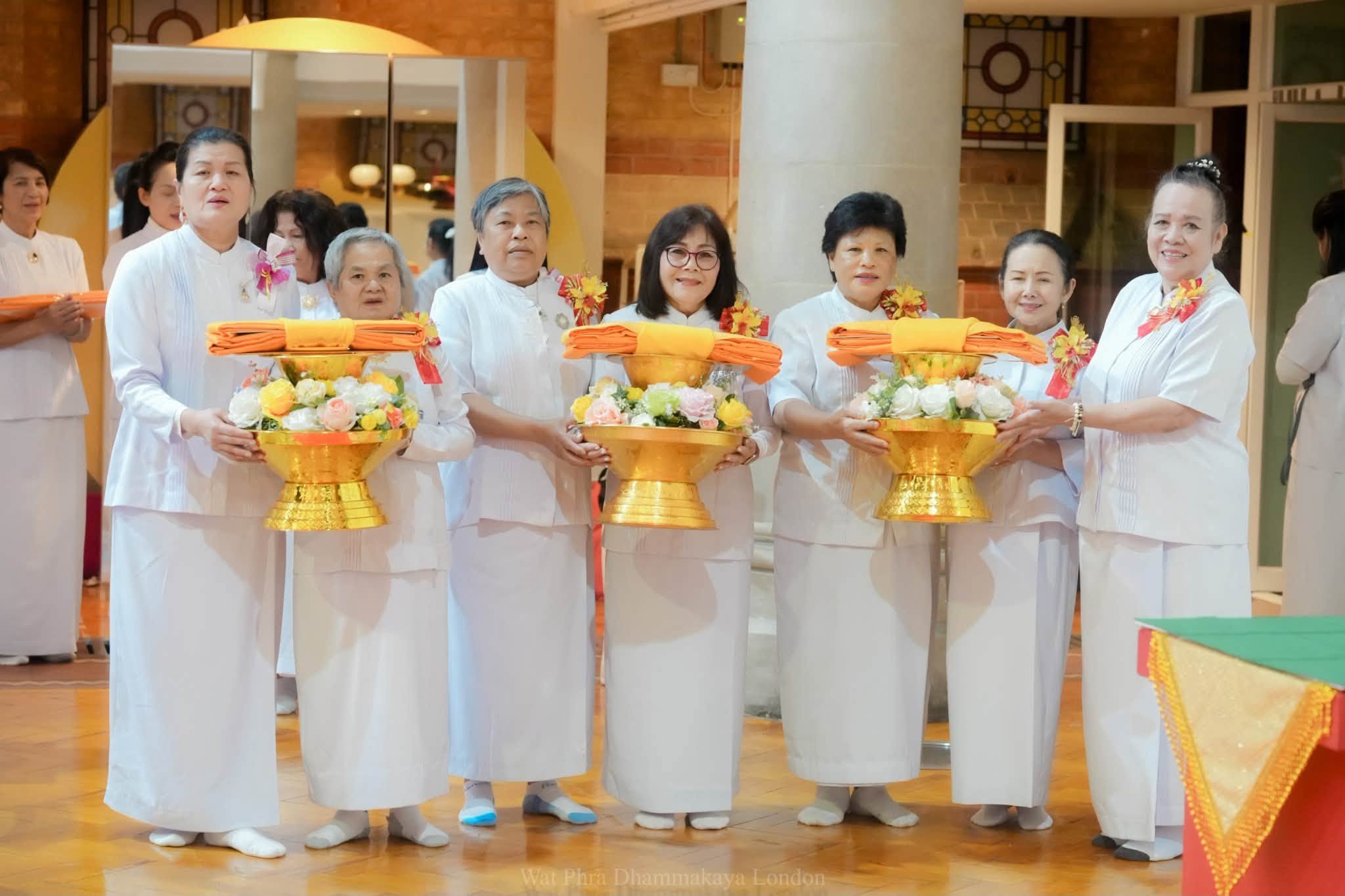 วัดพระธรรมกายลอนดอน จัดงานบุญบูชาข้าวพระ