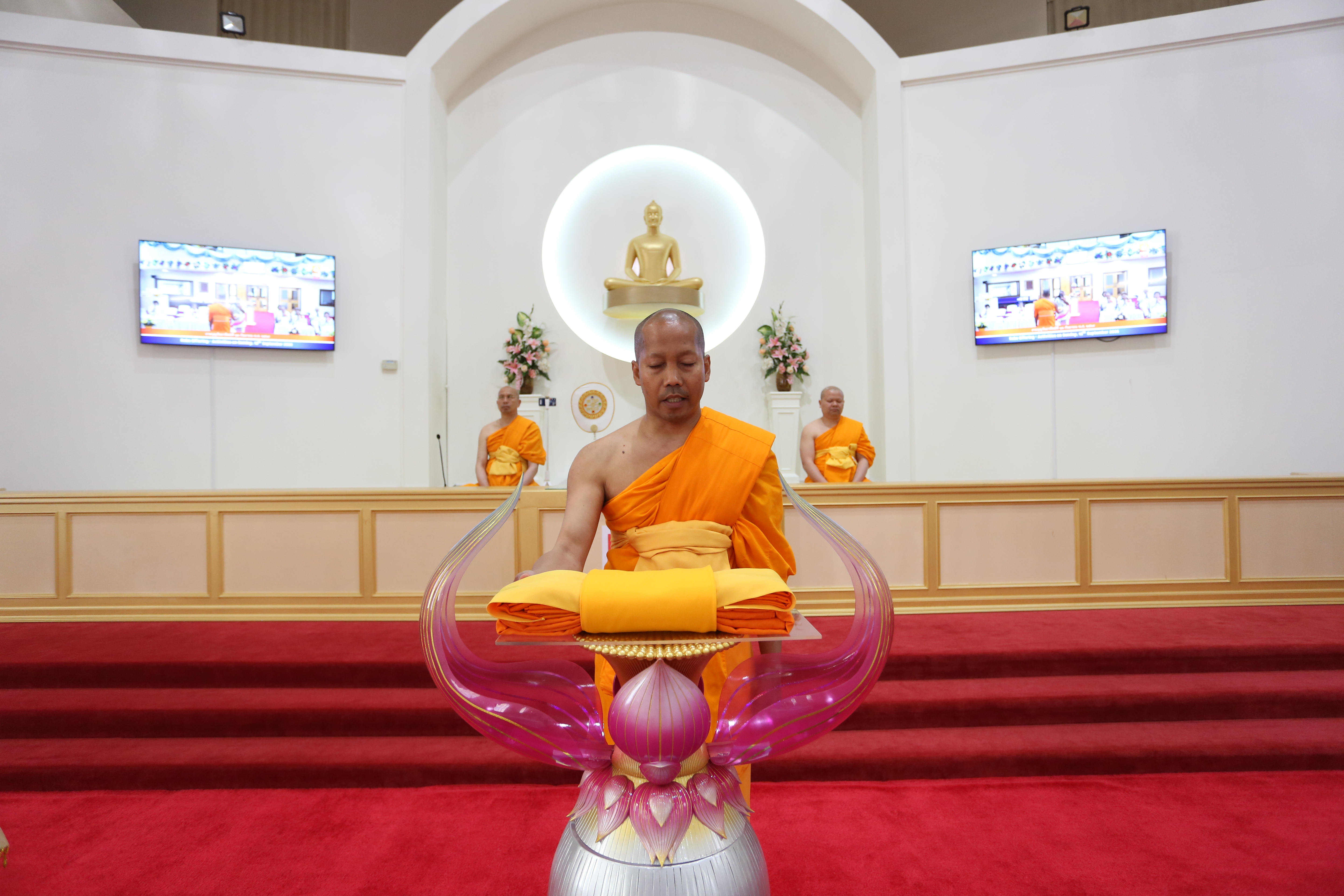 วัดพระธรรมกายออเรกอน จัดกิจกรรมงานบุญวันอาทิตย์