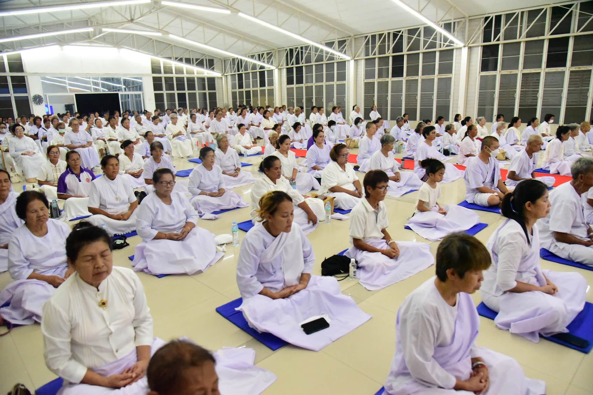ศูนย์ส่งเสริมศีลธรรมจังหวัดนครสวรรค์ จัดอบรมโครงการอุบาสกแก้ว อุบาสิกาแก้ว รุ่นที่ 1