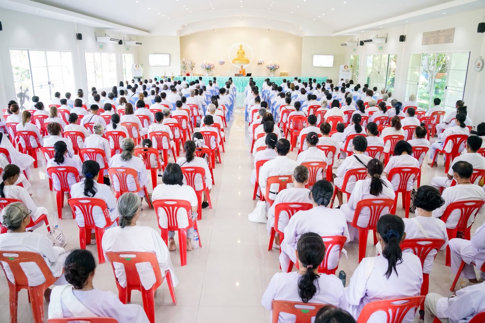 ธุดงคสถานบ้านหมี่ จัดอบรมโครงการอุบาสกแก้ว อุบาสิกาแก้ว รุ่นที่ 1