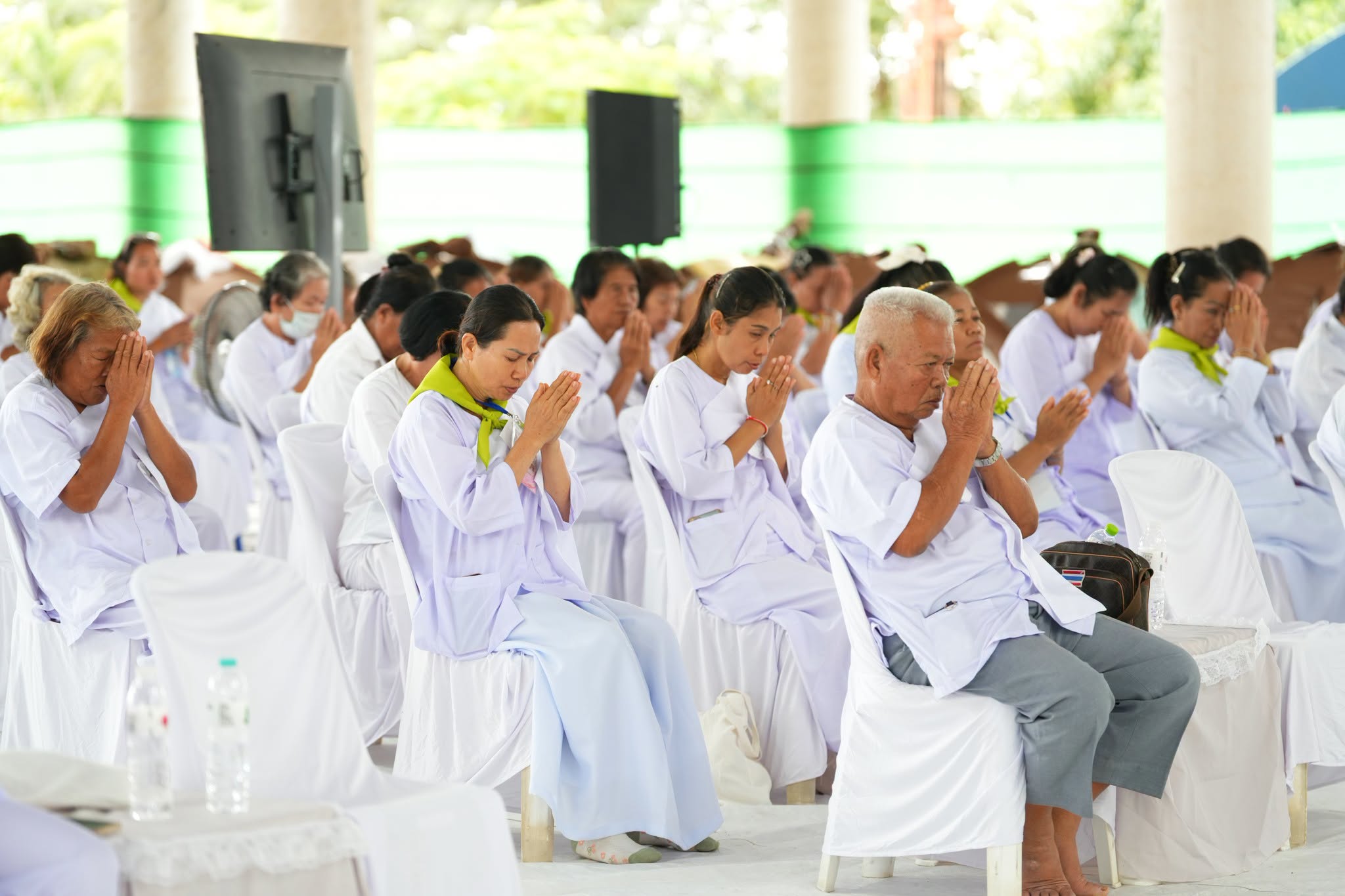 ศูนย์ปฏิบัติธรรมวิหารแดง จังหวัดสระบุรี จัดอบรมโครงการอุบาสกแก้ว อุบาสิกาแก้ว รุ่นที่ 2