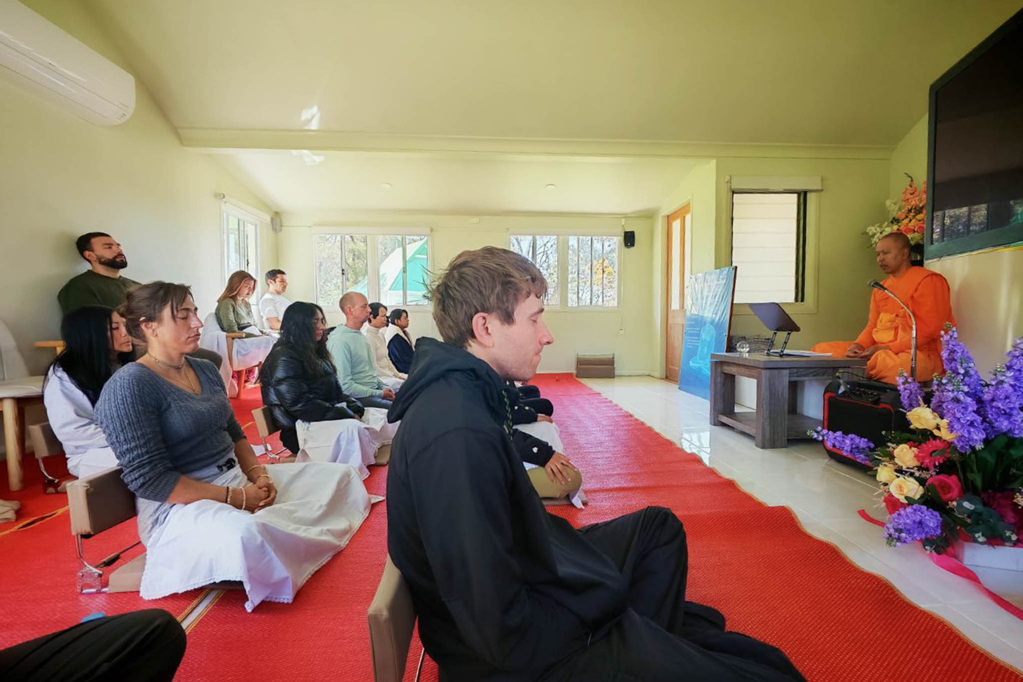 วัดพระธรรมกายนครซิดนีย์ จัดโครงการ Weekend Meditation
