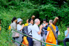 พระสงฆ์และสามเณรวัดพระธรรมกายแมนเชสเตอร์ ได้เดินธุดงค์ ณ Peak District National Park