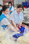 วัดพระธรรมกายเร่งเตรียมถุงยังชีพ พร้อมให้ความช่วยเหลือผู้ประสบภัยน้ำท่วม