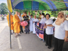 วัดพระธรรมกาย มูลนิธิธรรมกาย มอบถุงยังชีพช่วยผู้ประสบภัยน้ำท่วม จ.สุโขทัย