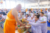 วัดพระธรรมกาย จัดพิธีบูชาข้าวพระและพิธีทอดกฐิน
