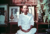 ภาพประกอบซีรีย์ คุณยายอาจารย์มหารัตนอุบาสิกาจันทร์ ขนนกยูง