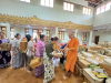 ผู้แทนวัดพระธรรมกาย นำอาสาเมียนมา 200 คนจัดสรรสิ่งบรรเทาทุกข์ 5 ตัน เตรียมพื้นที่ถวายมหาสังฆทานเยียวยาคณะสงฆ์เมียนมา