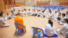 ฟังธรรมจากพระอาจารย์