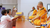 น้อมถวายจตุปัจจัยไทยธรรมแด่ท่านประธานสงฆ์