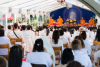 วัดพระธรรมกายสวิตเซอร์แลนด์ จัดพิธีทอดผ้าป่า-ถวายเทียนพรรษา ฉลองครบรอบ 13 ปี
