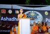 พระมหานพพร ปุญฺญชโย ถ่ายทอดโอวาทของหลวงพ่อธัมมชโย และกล่าวขอบคุณองค์กรภาคีนานาชาติ