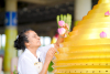 ชาวศรีลังกา เดินทางมาเยี่ยมชมวัดพระธรรมกาย