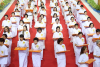 ภาคบ่ายเป็นพิธีทอดผ้าป่าเพื่อสร้างอาคาร 82 ปี หลวงพ่อธัมมชโย,และยังร่วมสมทบกฐินวัดพระธรรมกาย และกฐินสามัคคีทั่วไทย 30,000 วัด ครั้งที่ 1 