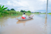 Distribution of relief supply bags to the flood victims in Ayutthaya