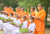 ศูนย์ปฏิบัติธรรมพนมสารคาม (เพชรตะวัน) จัดพิธีตัดปอยผม รุ่นเข้าพรรษา